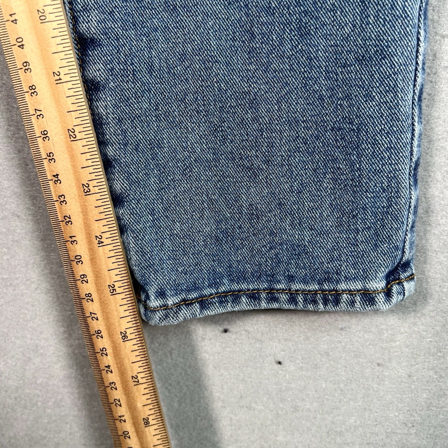 Pacsun Pacsun Mom Jean Womens Size 27 Denim Light Blue Wash Slim Leg Jeans Size 27" / US 4 / IT 40 - 4 Thumbnail