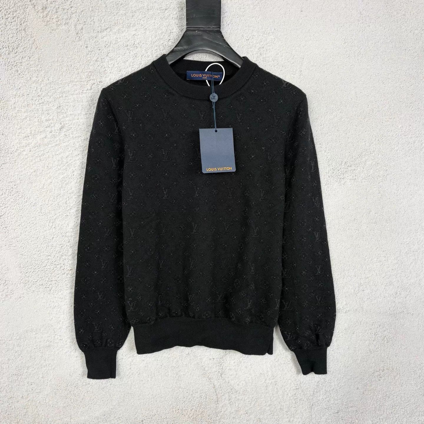 Louis Vuitton LV 2025ss Crystal-Embellished Logo Black Knit Wool Sweater Size S / US 4 / IT 40 - 1 Thumbnail