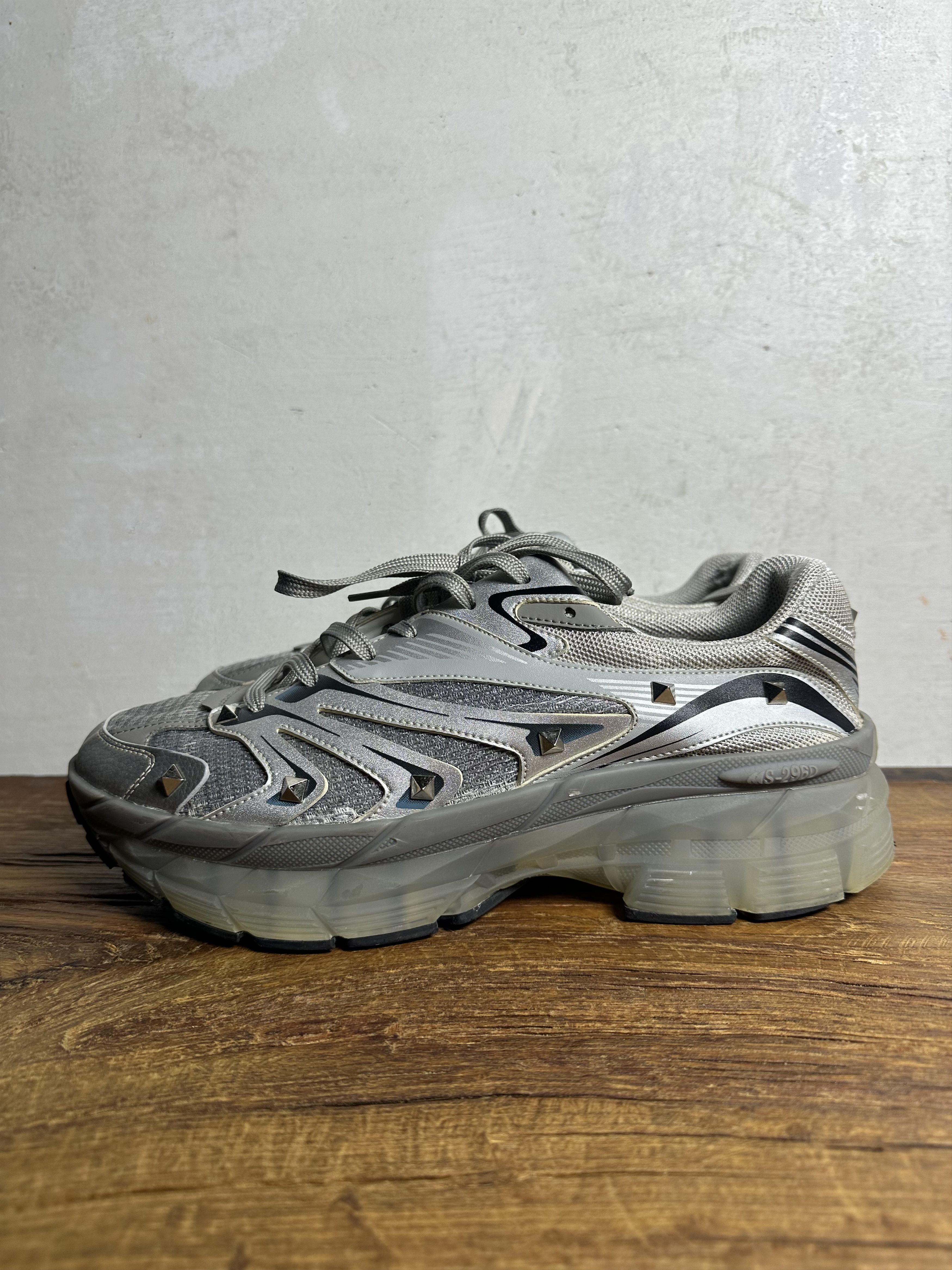 Valentino Valentino Garavani Silver Studded Sneakers Size US 11 / EU 44 - 4 Thumbnail