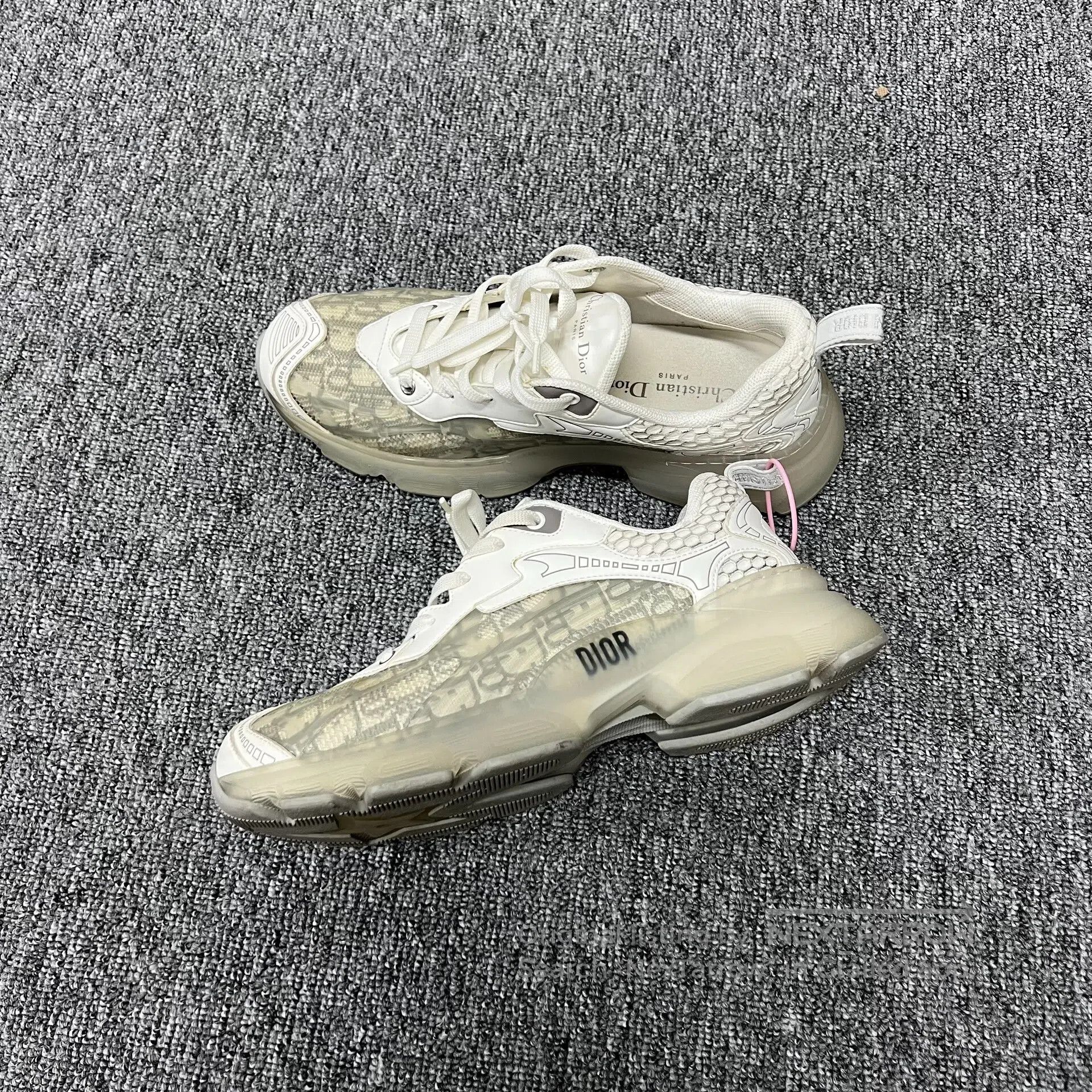 Dior Dior Vibe: Old-style mosaic design; suitable for sneakers Size US 8.5 / IT 38.5 - 1 Thumbnail