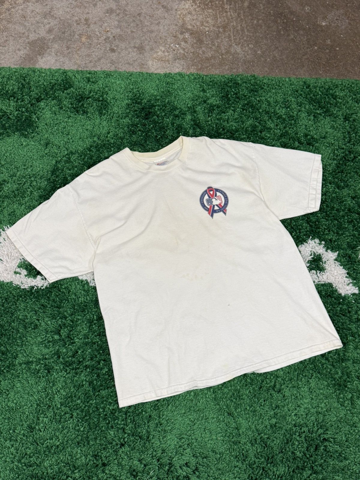 Vintage Vintage Hanes MLB 9/11 911 Never Forget Logo Tee White XL Size US XL / EU 56 / 4 - 1 Thumbnail
