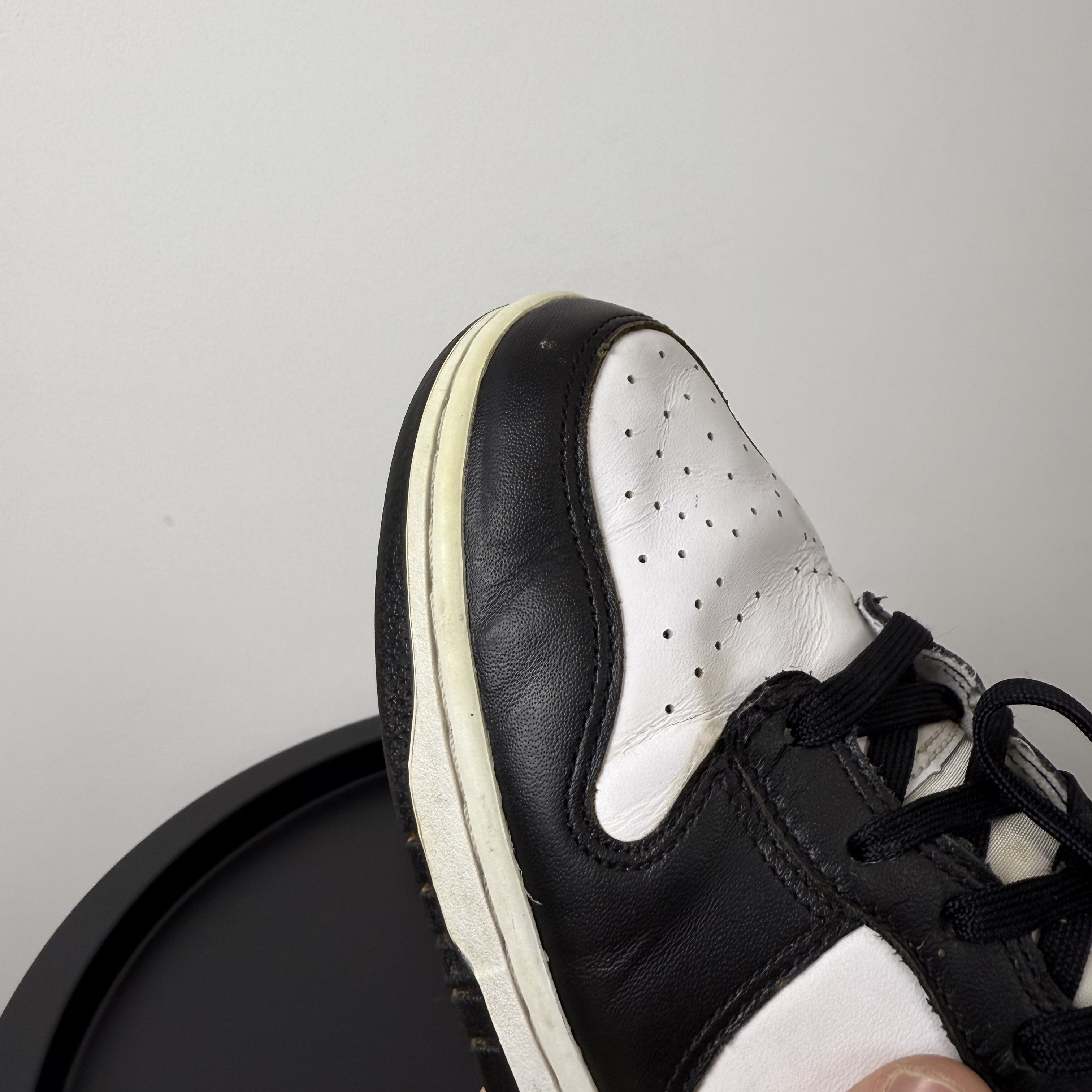 Nike Nike Dunk High Black/White Hi-Top Sneakers Size US 10 / EU 43 - 9 Thumbnail