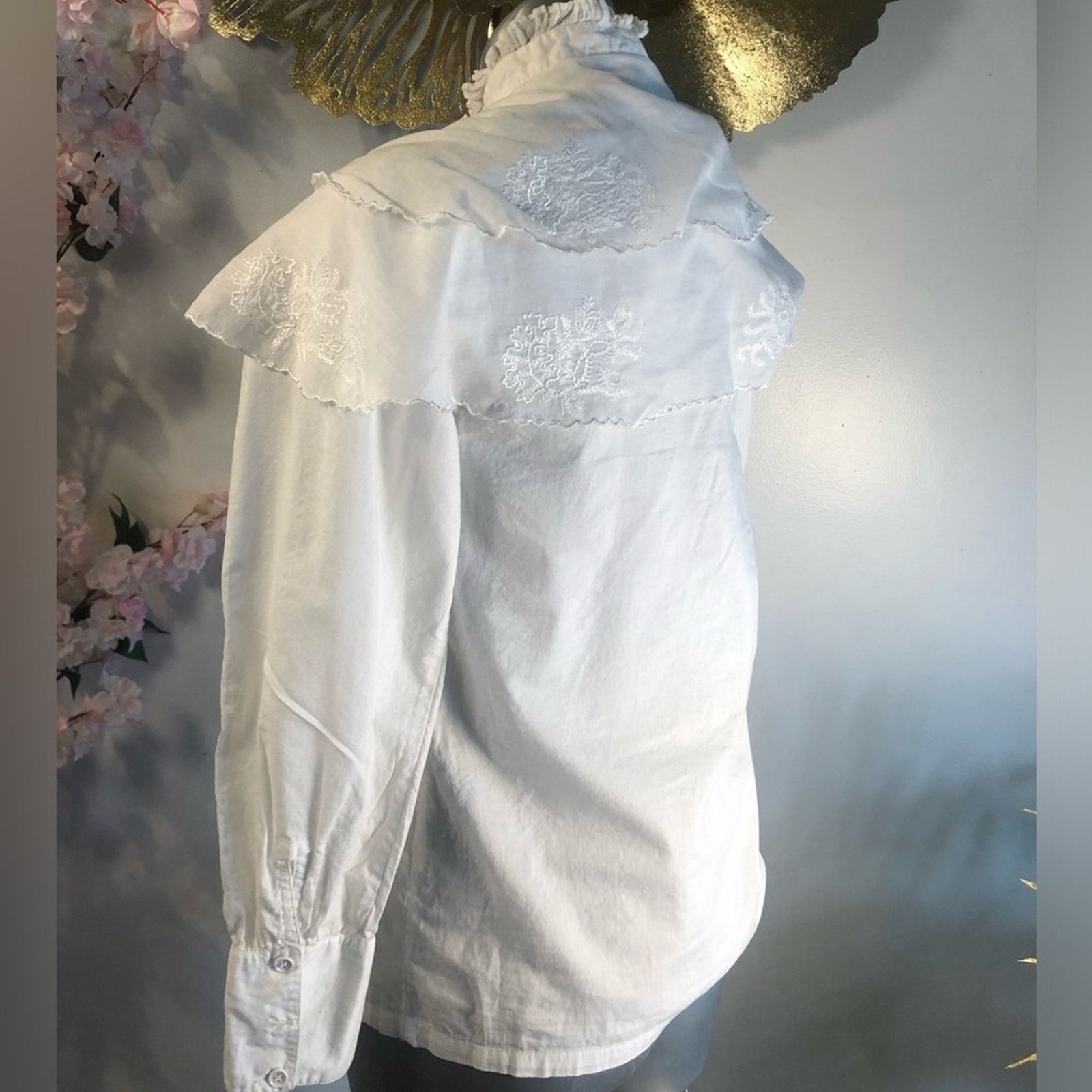 NBDN Nobrandedon Shirt Embroidered layered button down top Size XS / US 0-2 / IT 36-38 - 7 Thumbnail