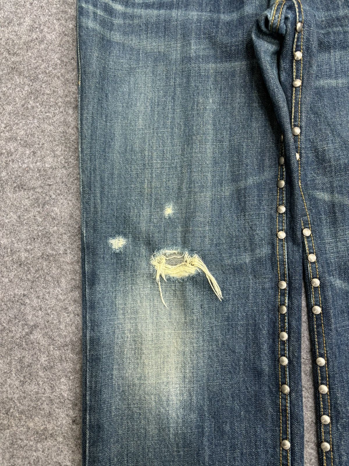 Japanese Brand 💥Designer💥Vintage Rodano Studded Distressed Denim F549 Size US 34 / EU 50 - 6 Thumbnail