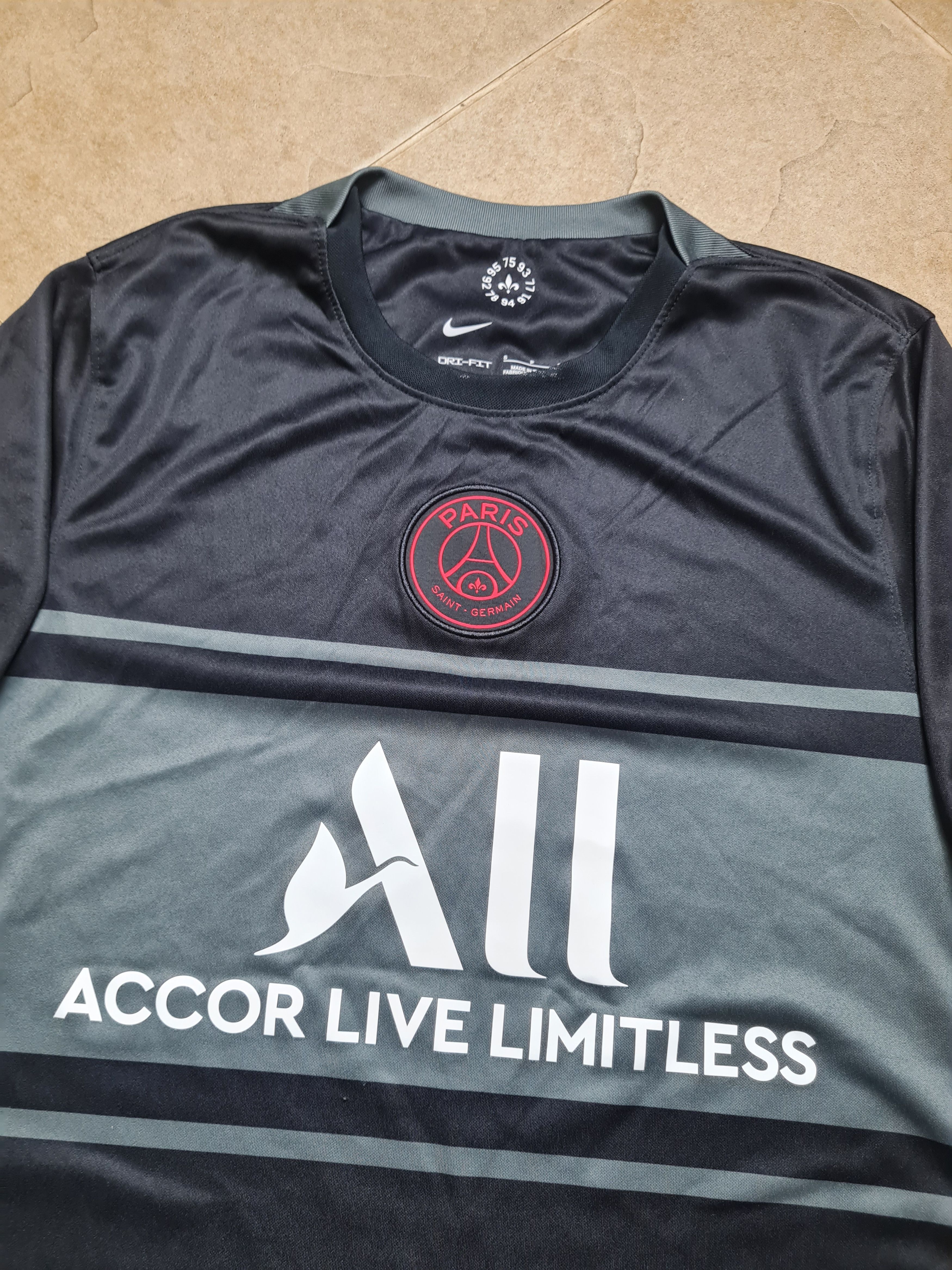 Nike JERSEY PARIS SAINT GERMAIN 2021/2022 NIKE Third Soccer Size US S / EU 44-46 / 1 - 10 Thumbnail