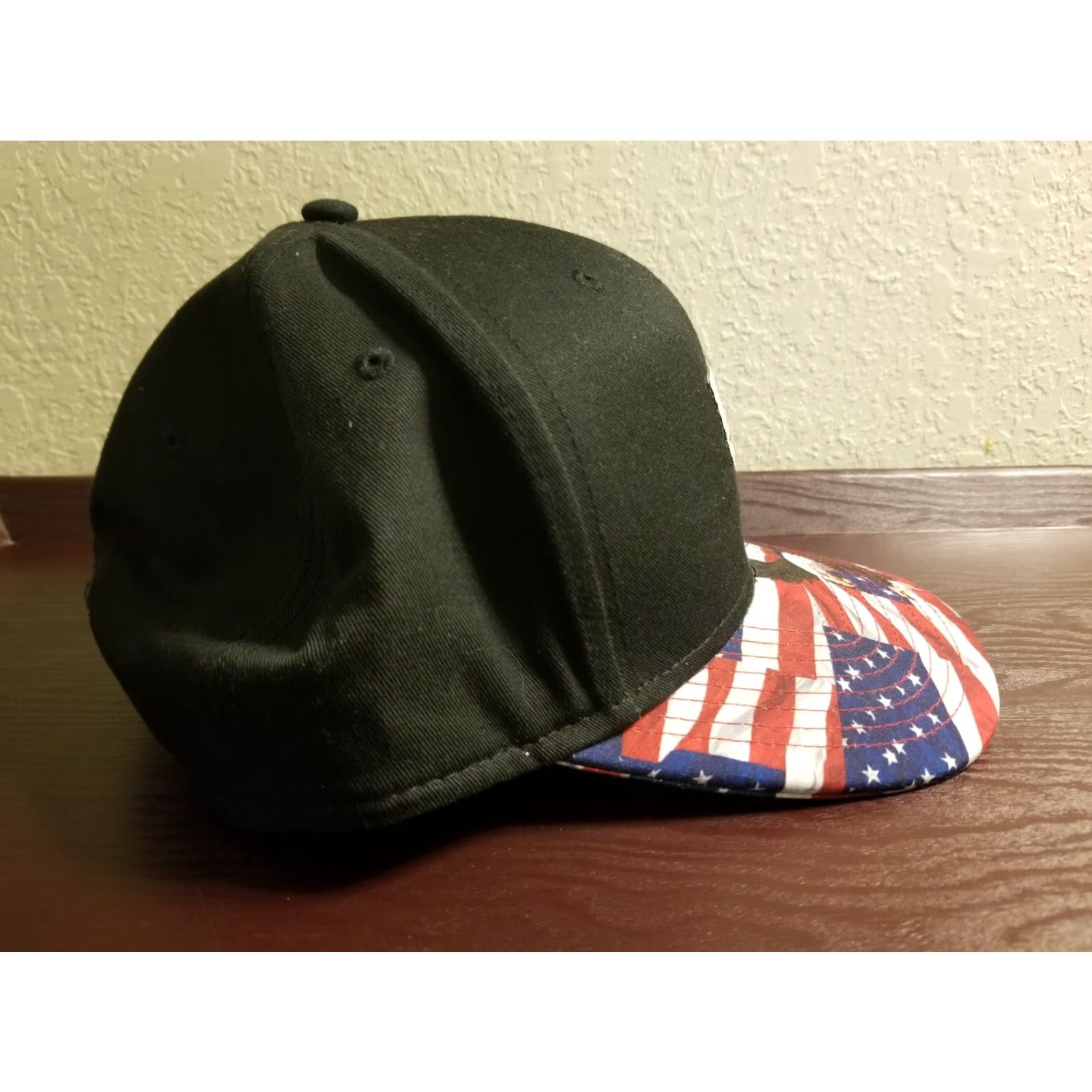 Vans Vans Off The Wall Mens Snapback Hat Dad Cap American Eagle Flag Adjustable Black 100% Cotton Twill Baseball Cap Men Mens Size ONE SIZE - 2 Thumbnail
