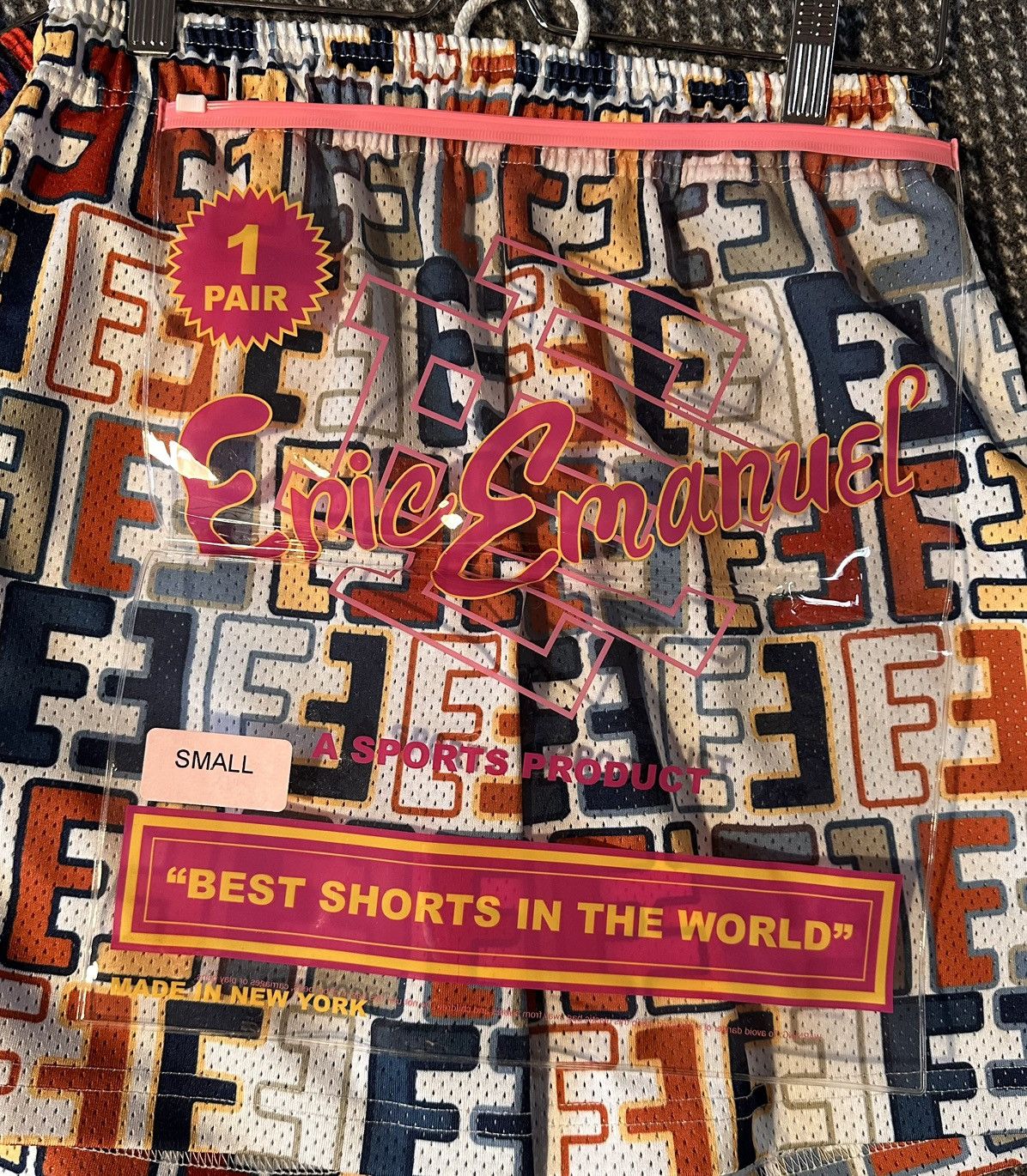 Eric Emanuel Eric Emanuel 2019 Fendi FendEE White Shorts Size Small Size US 30 / EU 46 - 7 Thumbnail