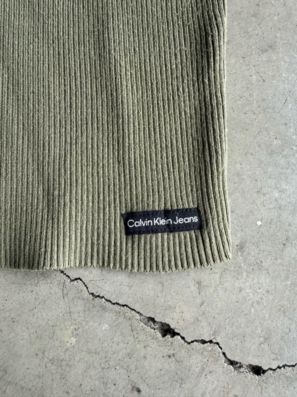 Calvin Klein Calvin Klein / Ribbed Cropped Turtleneck Top / Olive Size XL / US 12-14 / IT 48-50 - 5 Thumbnail