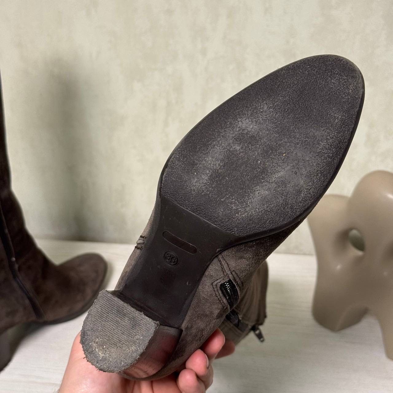 20471120 Lamica brown suede boots, size 36, 6 cm heel Size US 6 / IT 36 - 3 Thumbnail