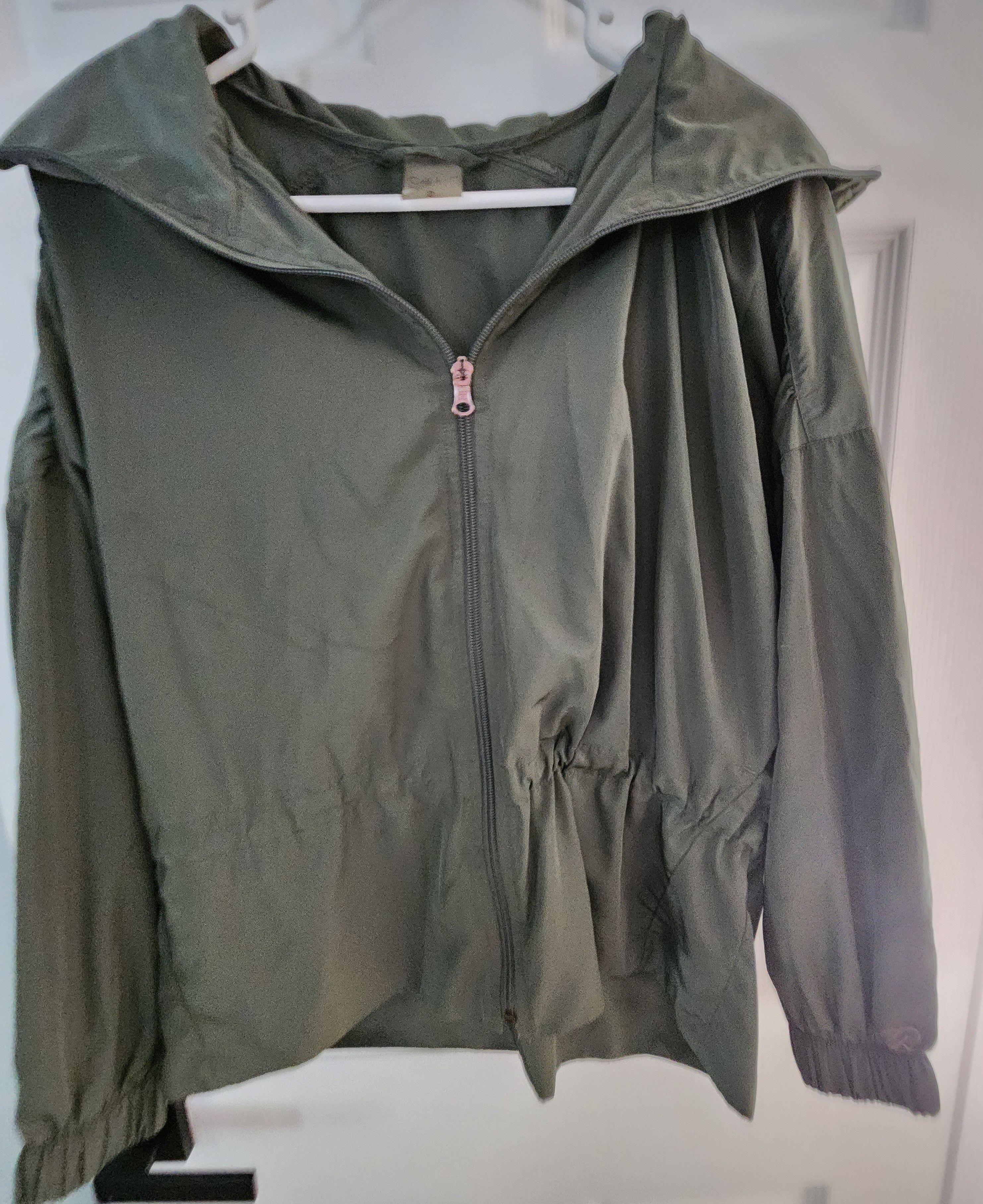 Other CALIA Carrie Underwood Anywhere Woven Jacket Olive Thyme S Size S / US 4 / IT 40 - 1 Thumbnail