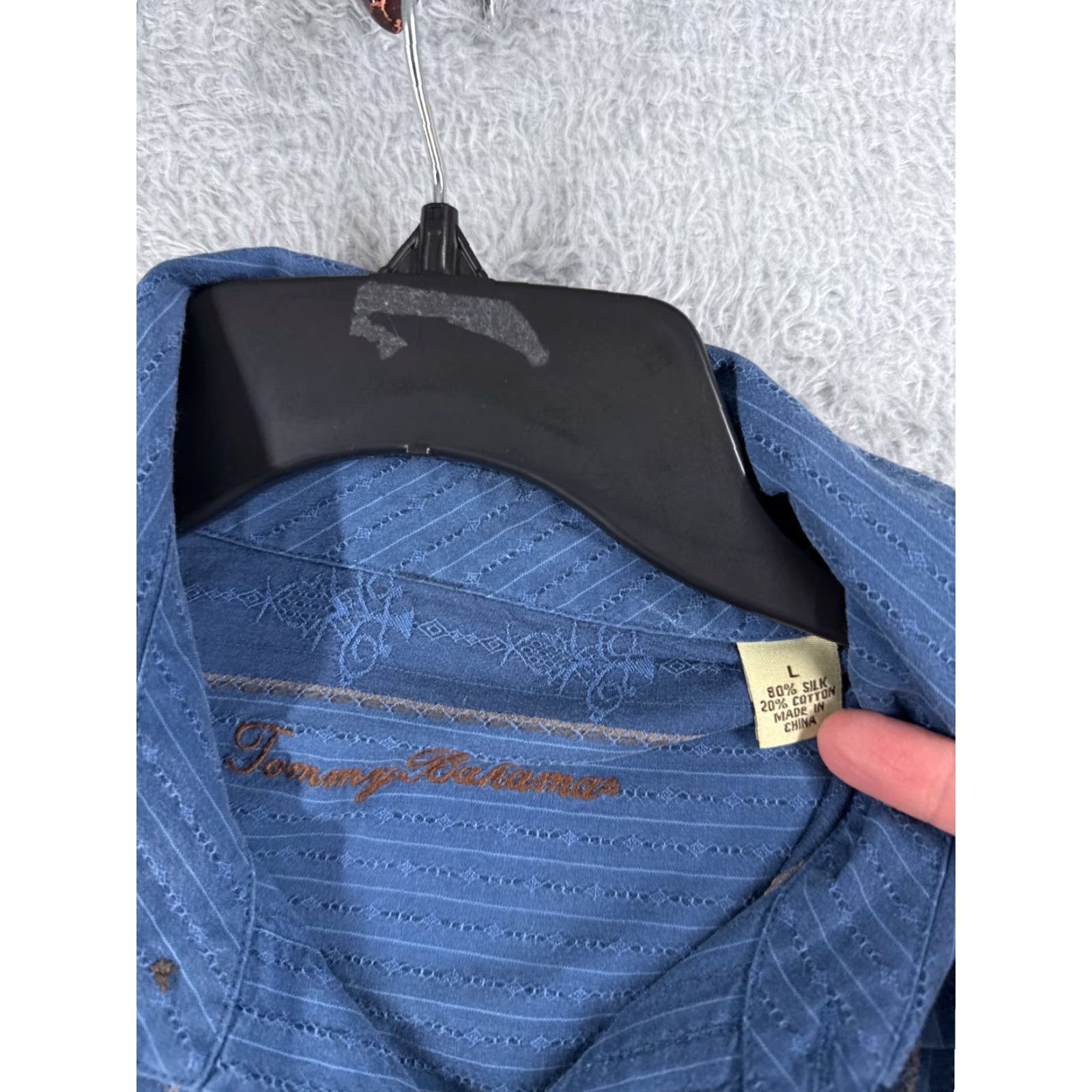 Tommy Bahama Tommy Bahama Shirt Men Large Blue Vertical Stripe Pineapple 100% Silk Button Up Size US L / EU 52-54 / 3 - 6 Thumbnail