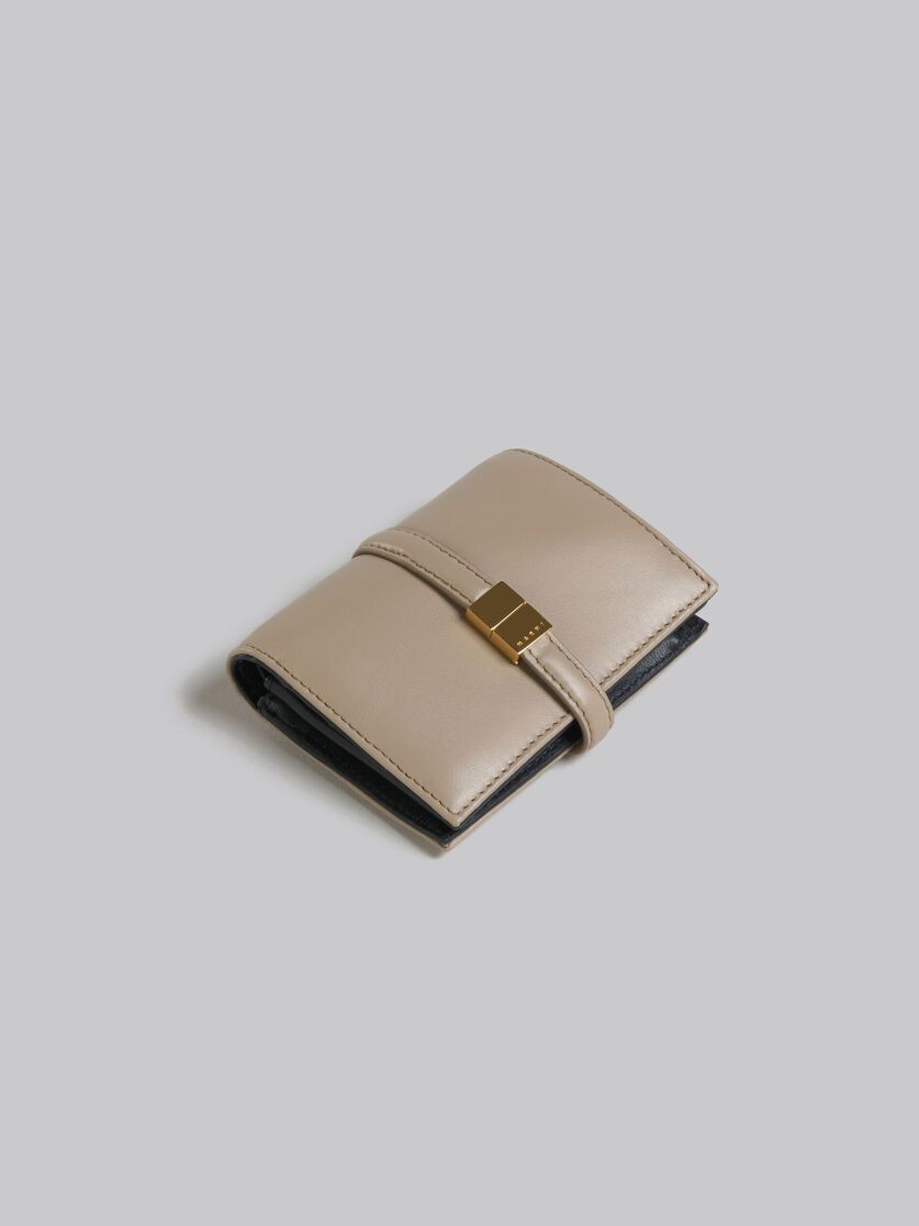 Marni o1w1db10824 Size: OS / Wallet in Grey Size ONE SIZE - 1 Preview