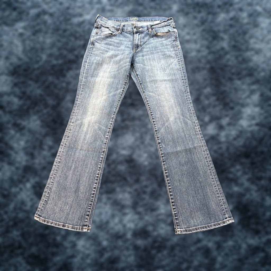 Old Navy VINTAGE Old Navy Jeans Bootcut Womens 30x29 Blue Light Wash Low Rise Distressed Y2K Flirt 90s Size 30" / US 8 / IT 44 - 1 Thumbnail