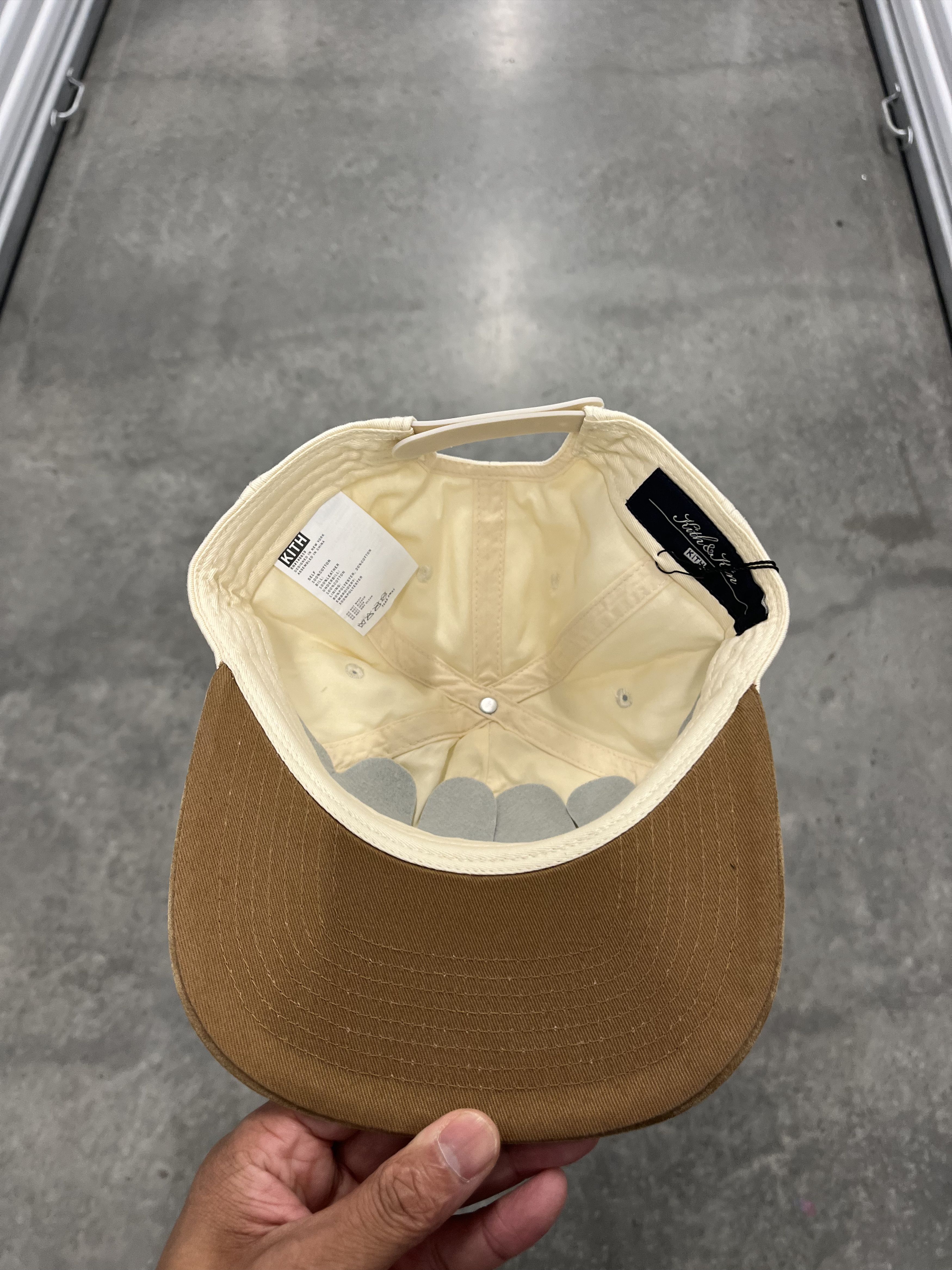 Kith Kith NY To The World Hat Cap Liberty Suede Snapback Size ONE SIZE - 8 Thumbnail