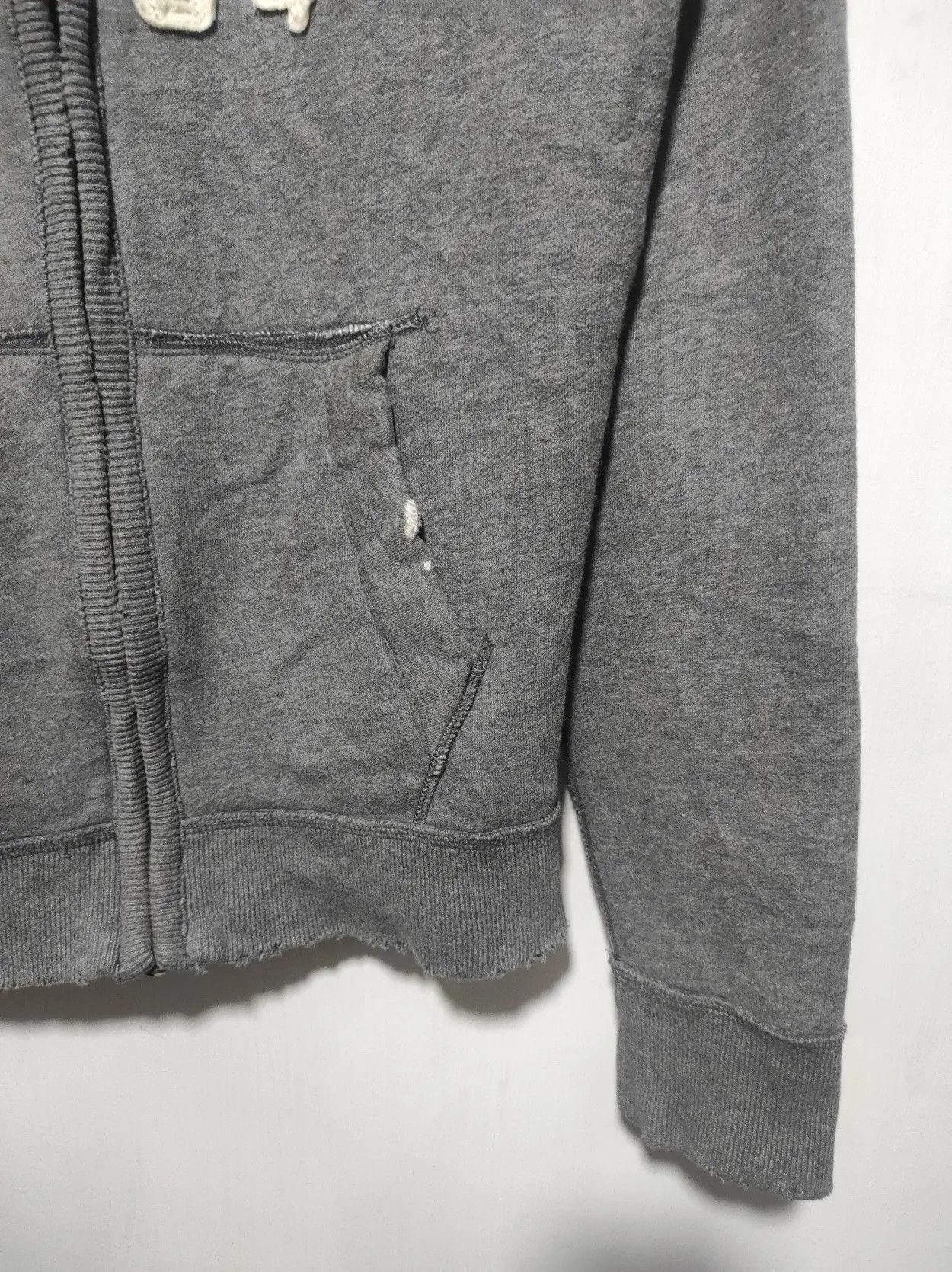 Abercrombie & Fitch Abercrombie & Fitch New York 1954 zip fur hoodie LGB style Size US M / EU 48-50 / 2 - 4 Thumbnail