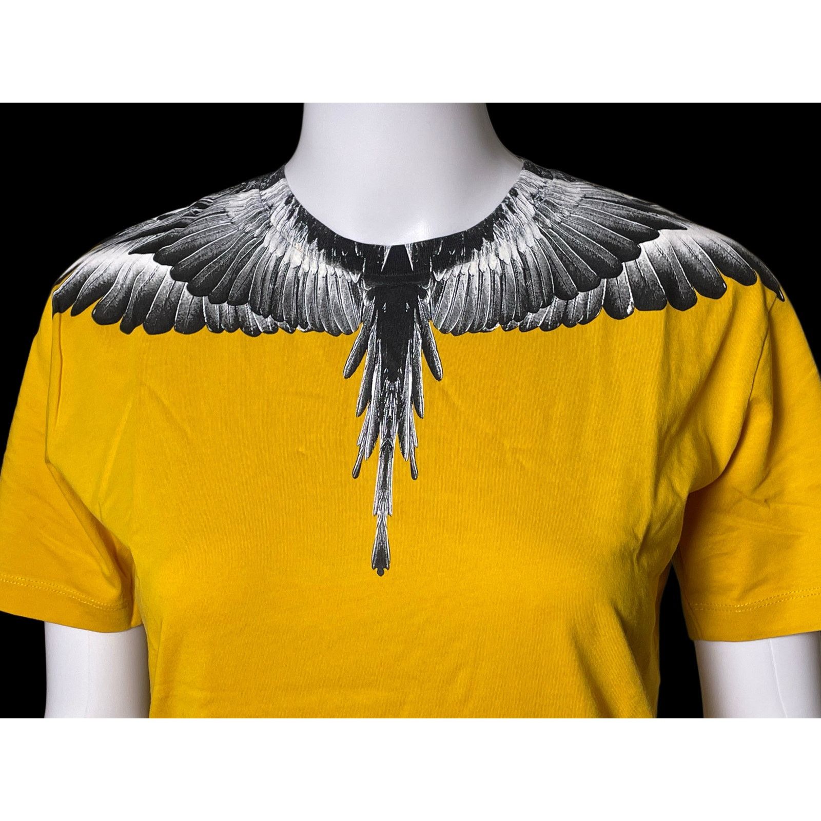 Marcelo Burlon Marcelo Burlon Kids Of Milan Icon Wings Yellow T-Shirt Youth Size XL / US 12-14 / IT 48-50 - 12 Thumbnail