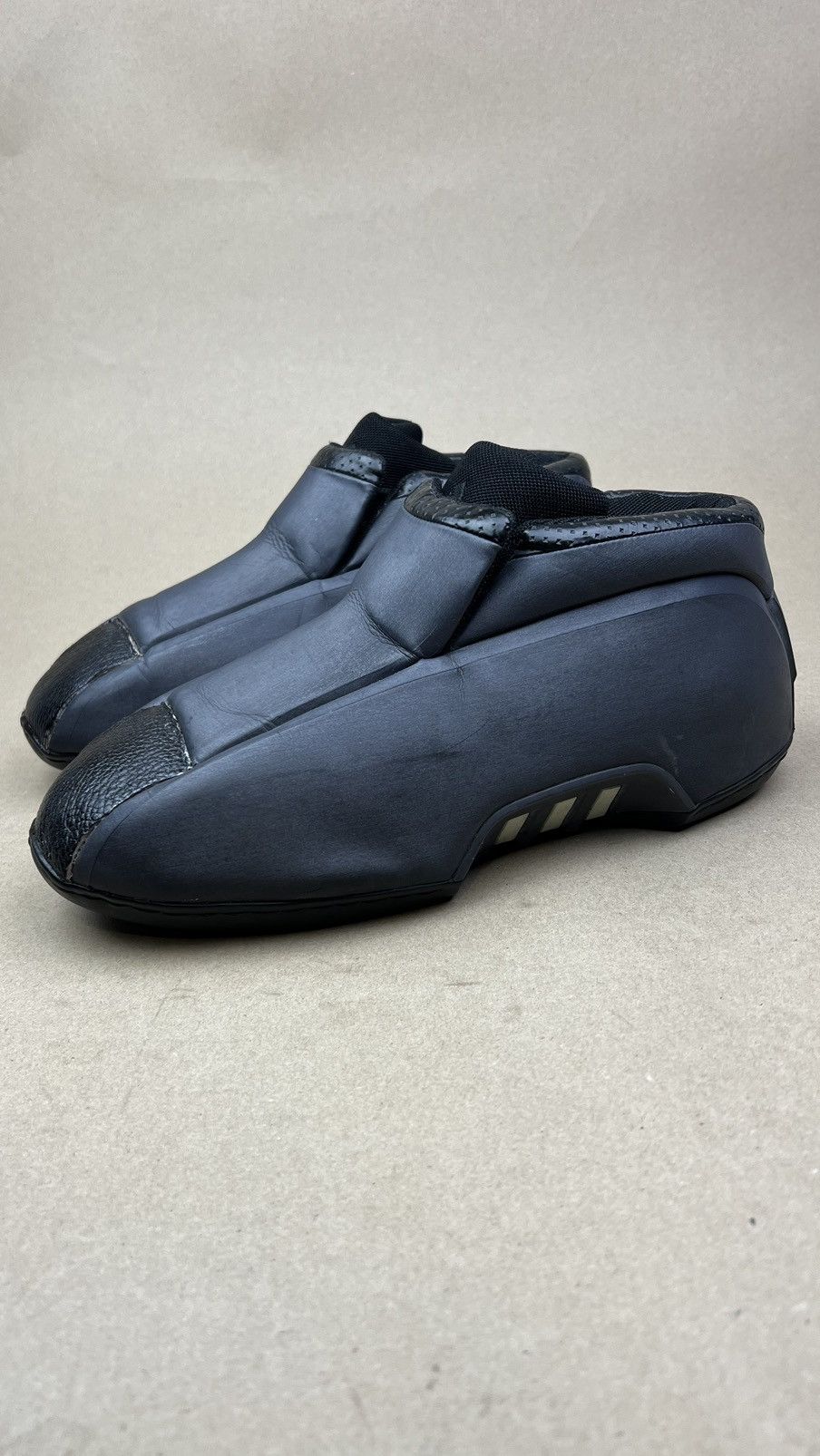 Adidas Kobe Two Adidas Sneakers Graphite Colorway Kobe Bryant Nike Size US 10 / EU 43 - 3 Thumbnail