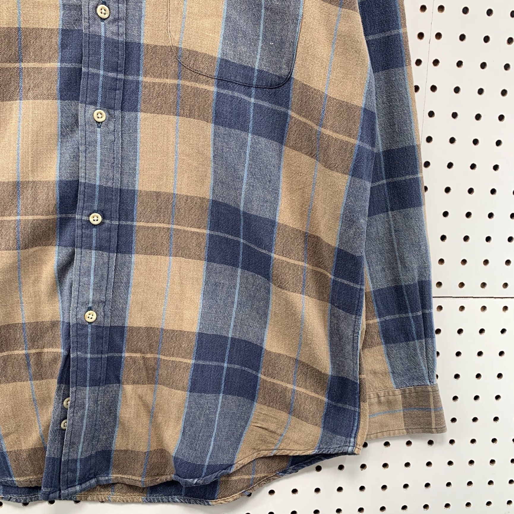 Tommy Hilfiger VINTAGE Tommy Hilfiger Button-Up Shirt Brown Plaid Adult Medium Brown Plaid 90s Mens Size US M / EU 48-50 / 2 - 4 Thumbnail