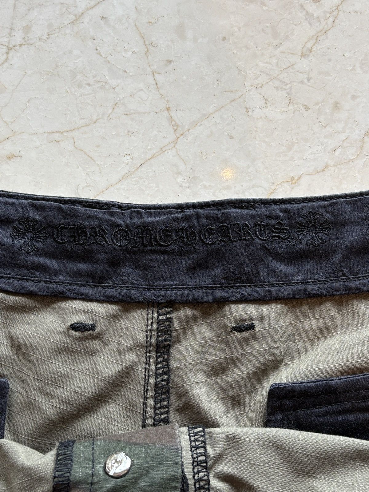 Chrome Hearts Chrome hearts camo cargo pants Size US 38 / EU 54 - 6 Thumbnail