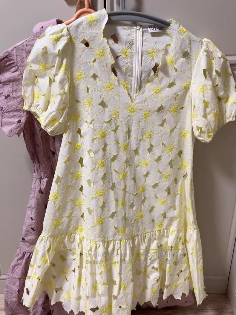 Valentino Valentino Small skirt Size XS / US 0-2 / IT 36-38 - 3 Thumbnail