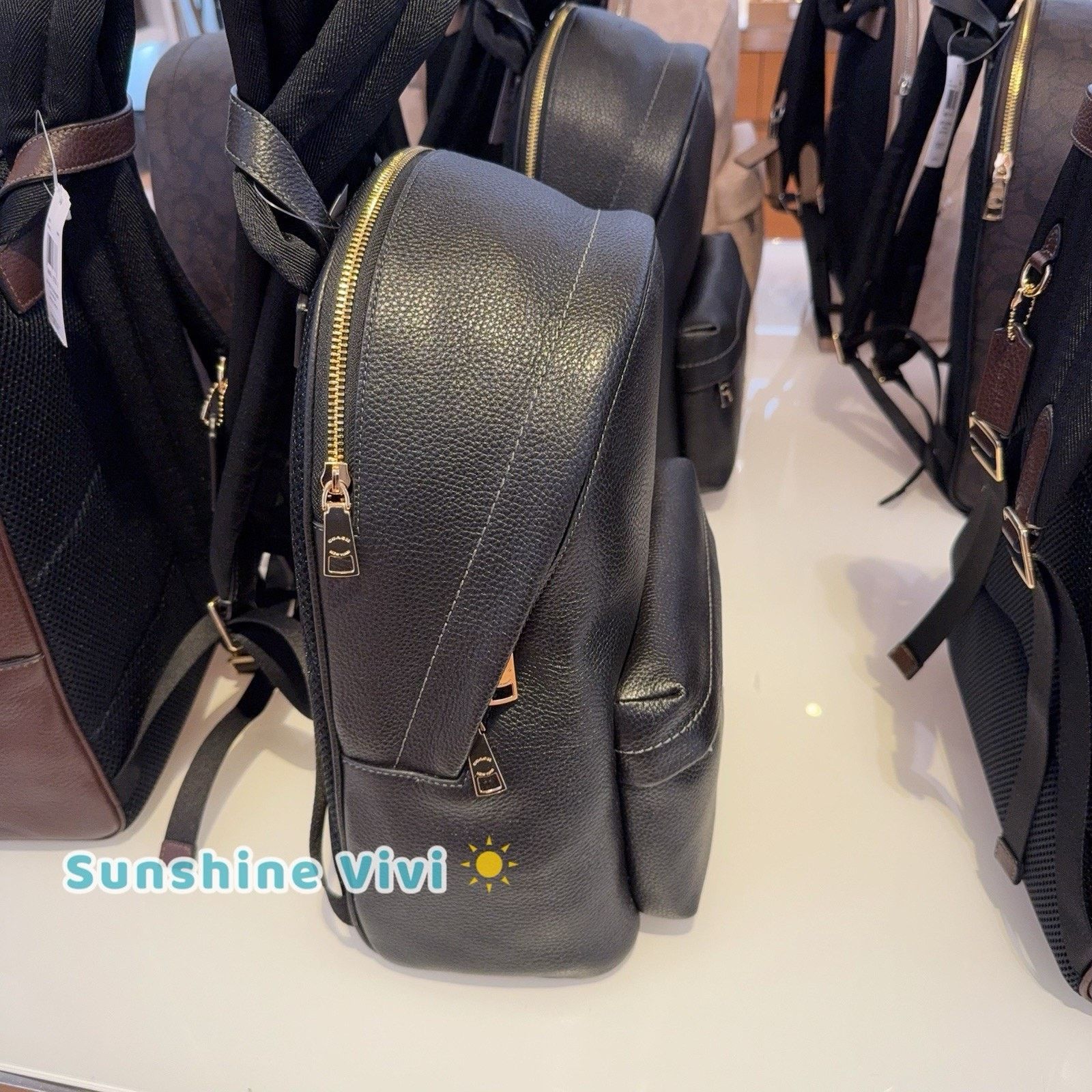 Coach NWT Coach Taylor Small Backpack In Leather CDW78 Gold/black Size ONE SIZE - 2 Thumbnail