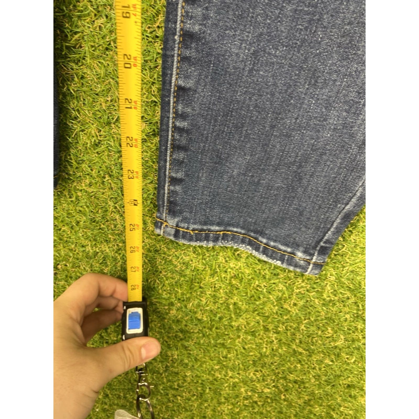 Vintage Judy Blue Jeans Womens 32 x 25 Relaxed Fit Mid Rise Stretch Whiskered JB82102 DK Jeans Size 24" / US 00 / IT 34 - 7 Thumbnail