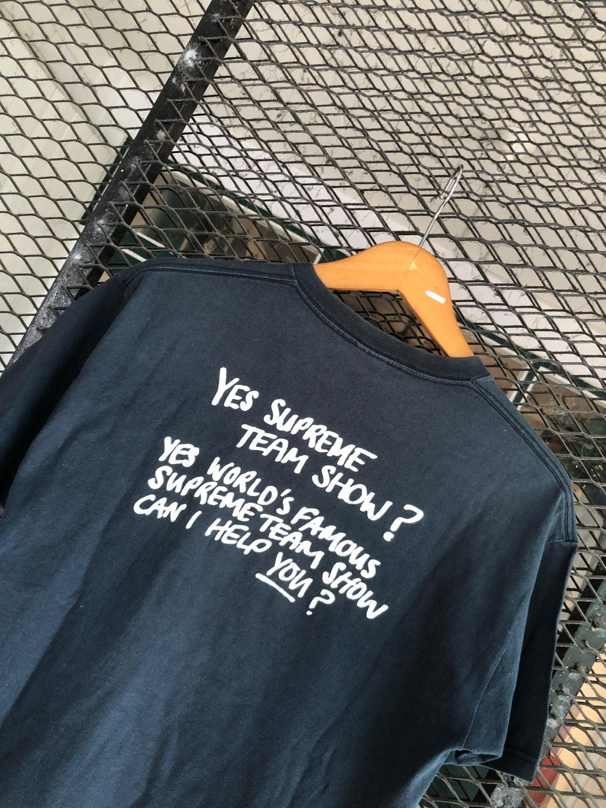 Supreme RARE SUPREME MALCOLM MCLAREN PHOTO TEE SHIRT Size US M / EU 48-50 / 2 - 5 Thumbnail