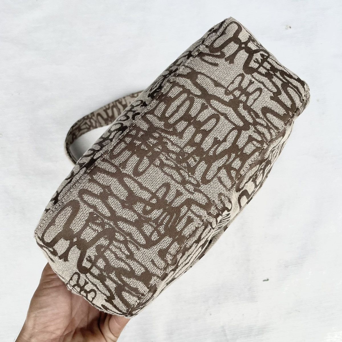 Japanese Brand Two Way Savoy Full Print Shoulder/Crossbody Bag Size ONE SIZE - 3 Thumbnail