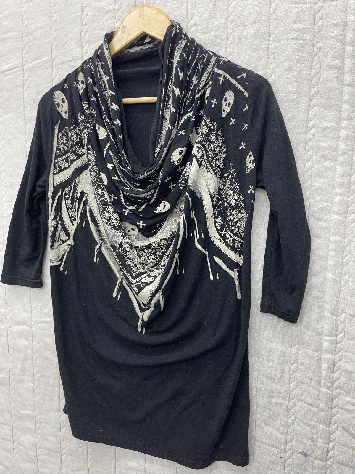 Hypebeast × Seditionaries STEALS💥GHOST OF HARLEM BANDANA PATTERN RAGLAN TEES Size US M / EU 48-50 / 2 - 3 Thumbnail