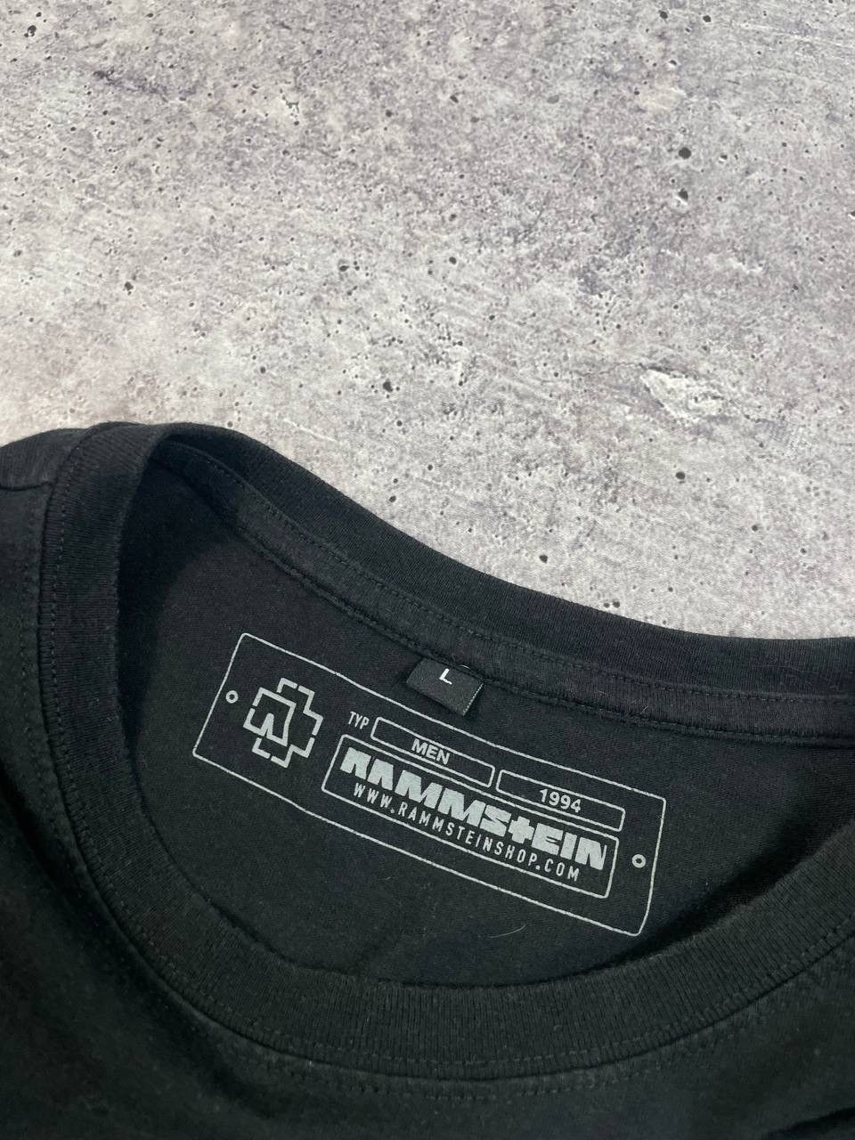 Band Tees Vintage Rammstein Big Logo Band Tee T-Shirt Y2K Size US L / EU 52-54 / 3 - 5 Thumbnail