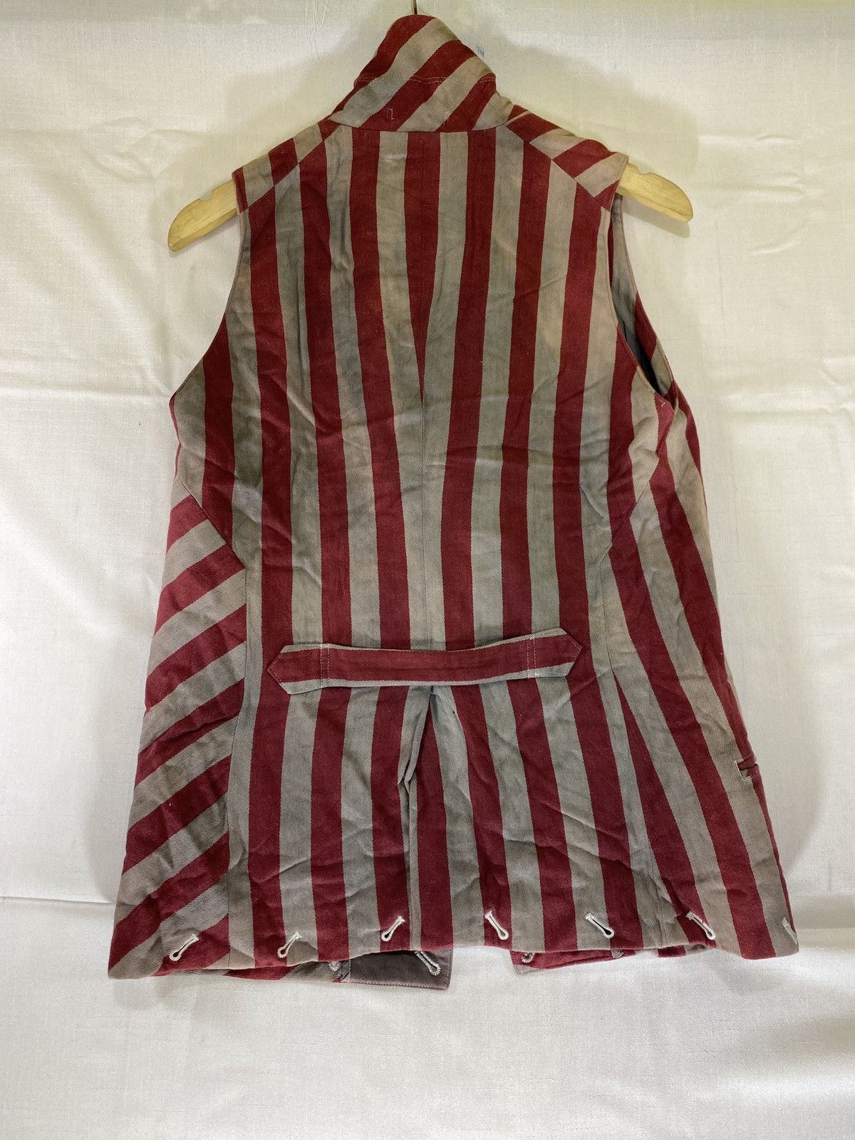 Beauty Beast stripe vest button Size US M / EU 48-50 / 2 - 3 Thumbnail