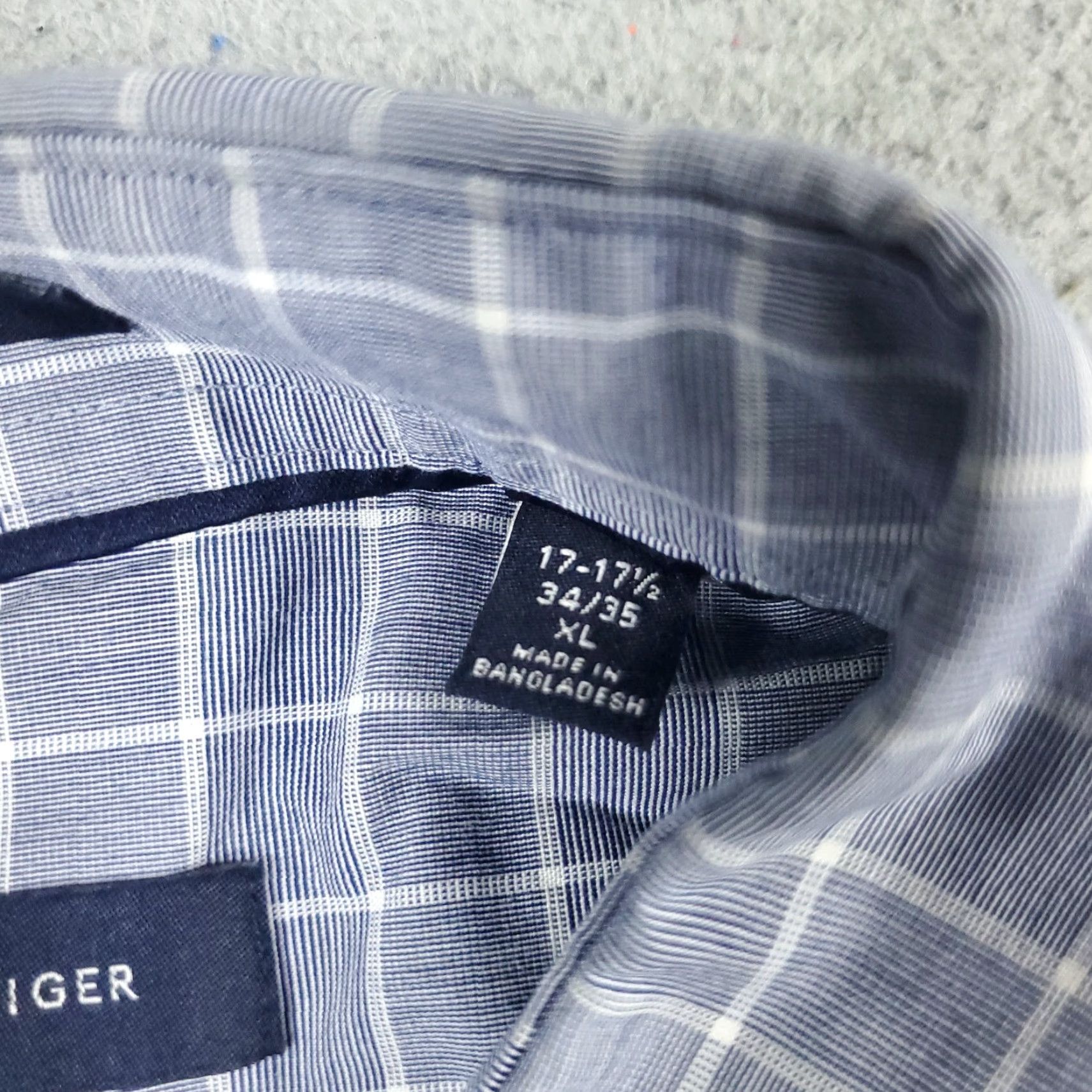 Tommy Hilfiger Tommy Hilfiger Shirt Mens XL Blue Plaid Button-Up Long Sleeve Casual Modern Preppy Workwear Mens XL Blue Plaid Button-Down Shirt Size US XL / EU 56 / 4 - 7 Thumbnail