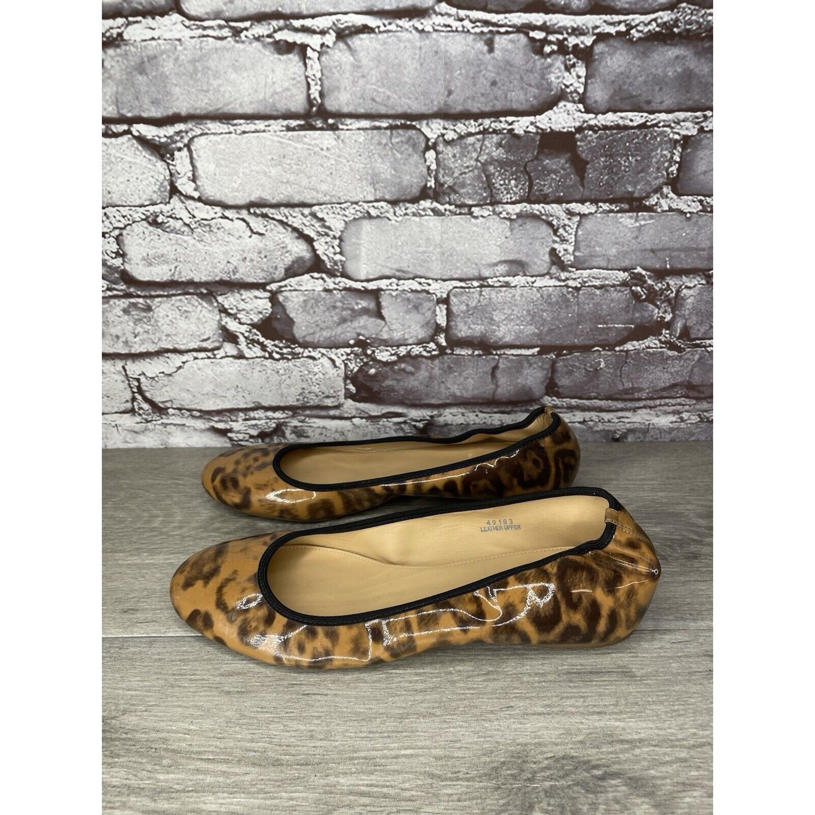 J.Crew J. Crew Caramel Animal Print Patent Leather Ballet Flats Wom Size US 9 / IT 39 - 3 Thumbnail