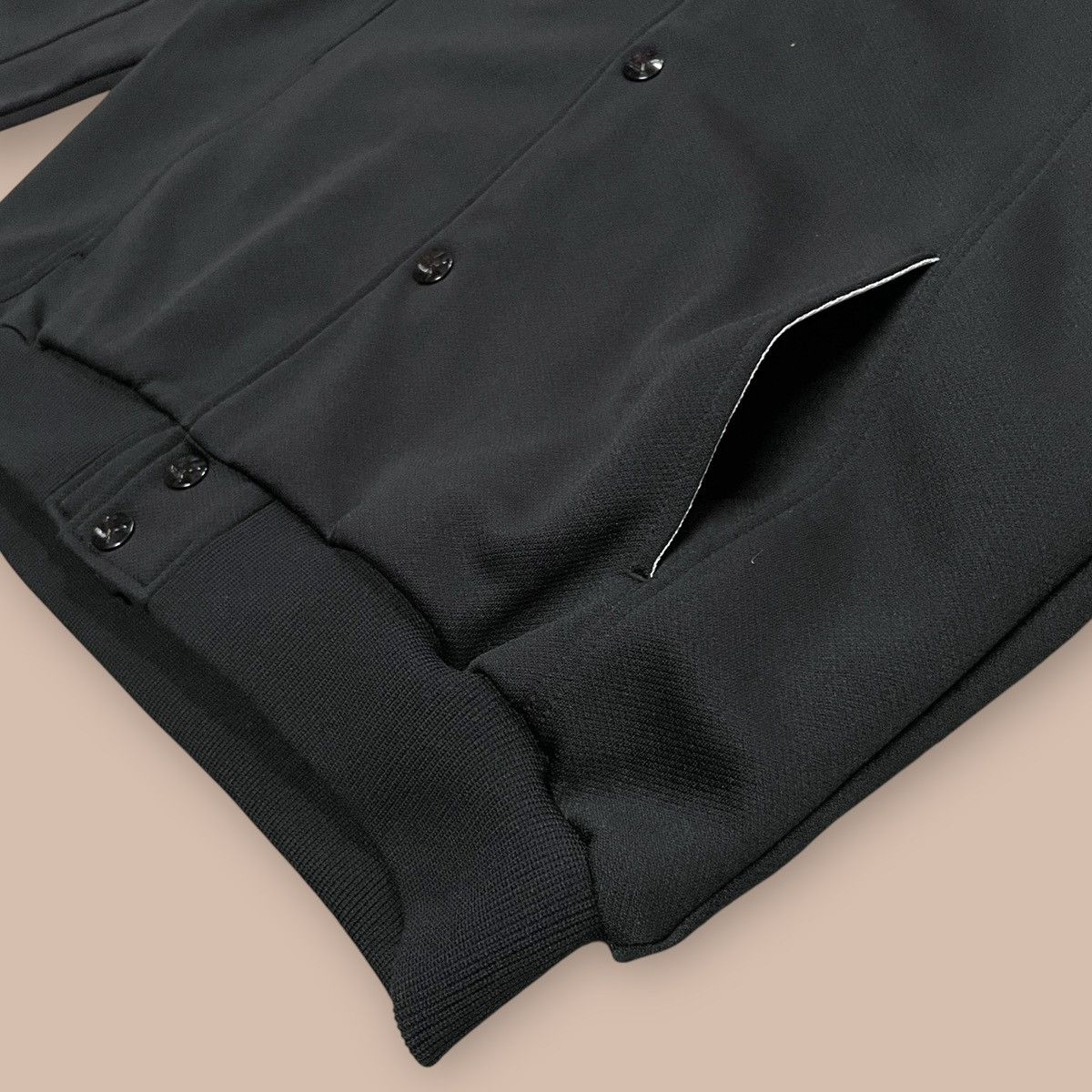 Puma OG 90s-2000s Y2K Puma Black Button Down Jacket Size US M / EU 48-50 / 2 - 9 Thumbnail