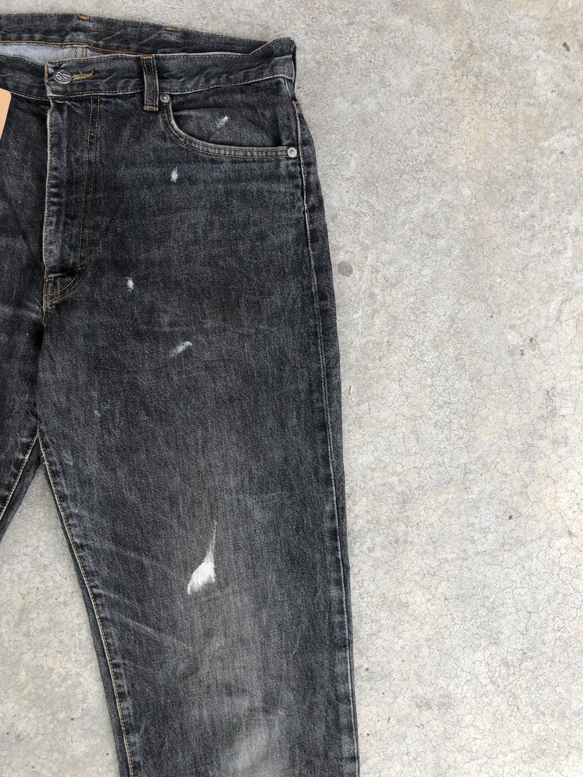 Calvin Klein Calvin Klein Distressed Jeans Slim Fit Size US 33 - 5 Thumbnail