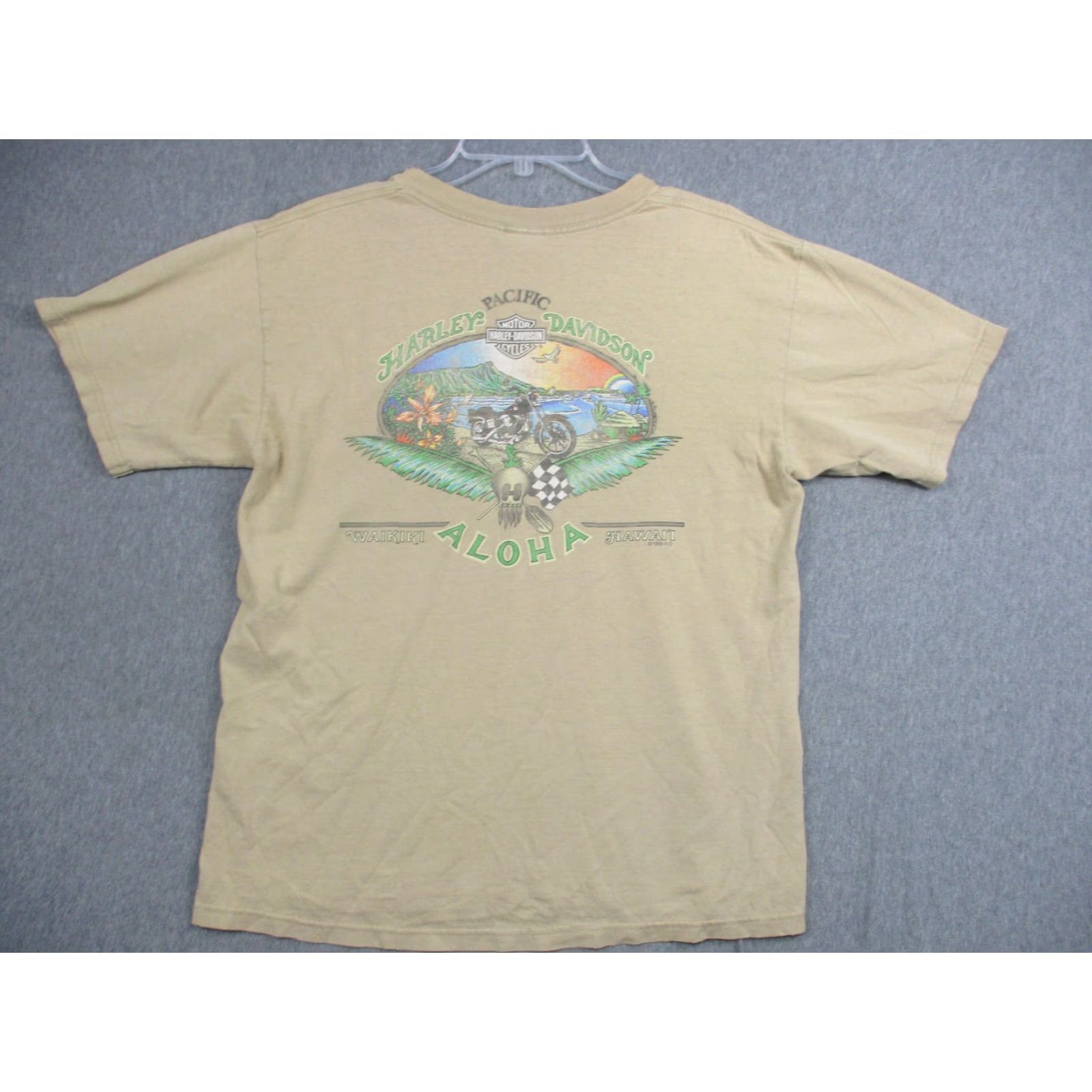 Harley Davidson VINTAGE Harley-Davidson Shirt Mens M Pacific Aloha Waikiki Hawaii 1999 USA Beige Crew Neck Graphic Print Skull 100% Cotton Short Sleeve Made in USA Size US M / EU 48-50 / 2 - 2 Thumbnail