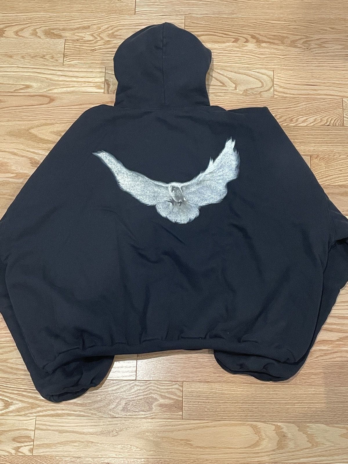 Balenciaga × Gap × Kanye West Washed Black YGEBB Dove Hoodie Size Large Size US L / EU 52-54 / 3 - 2 Thumbnail