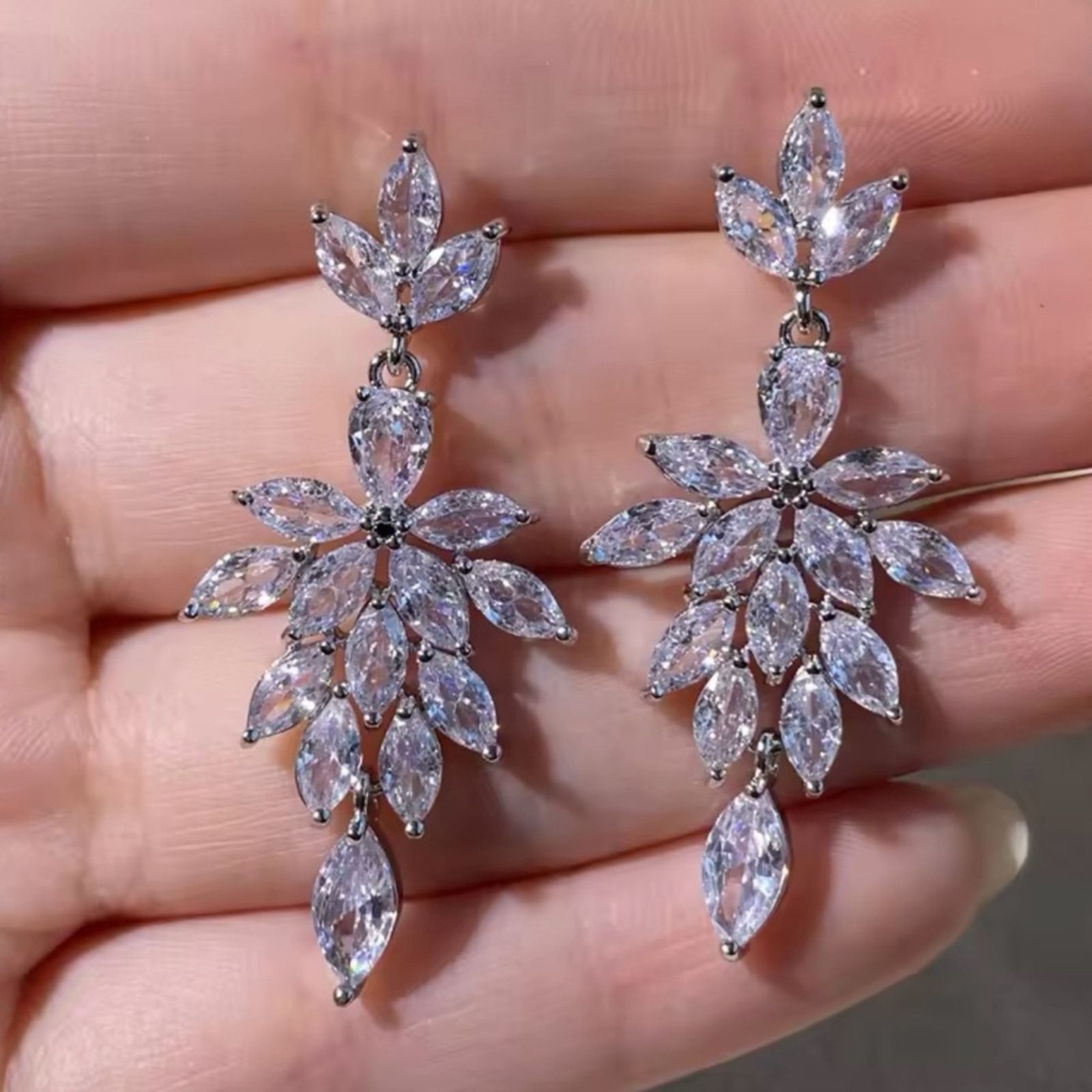 Other Marquise Zircon Leaf Dangle Earrings Women’s Bridal Wedding Size ONE SIZE - 3 Thumbnail