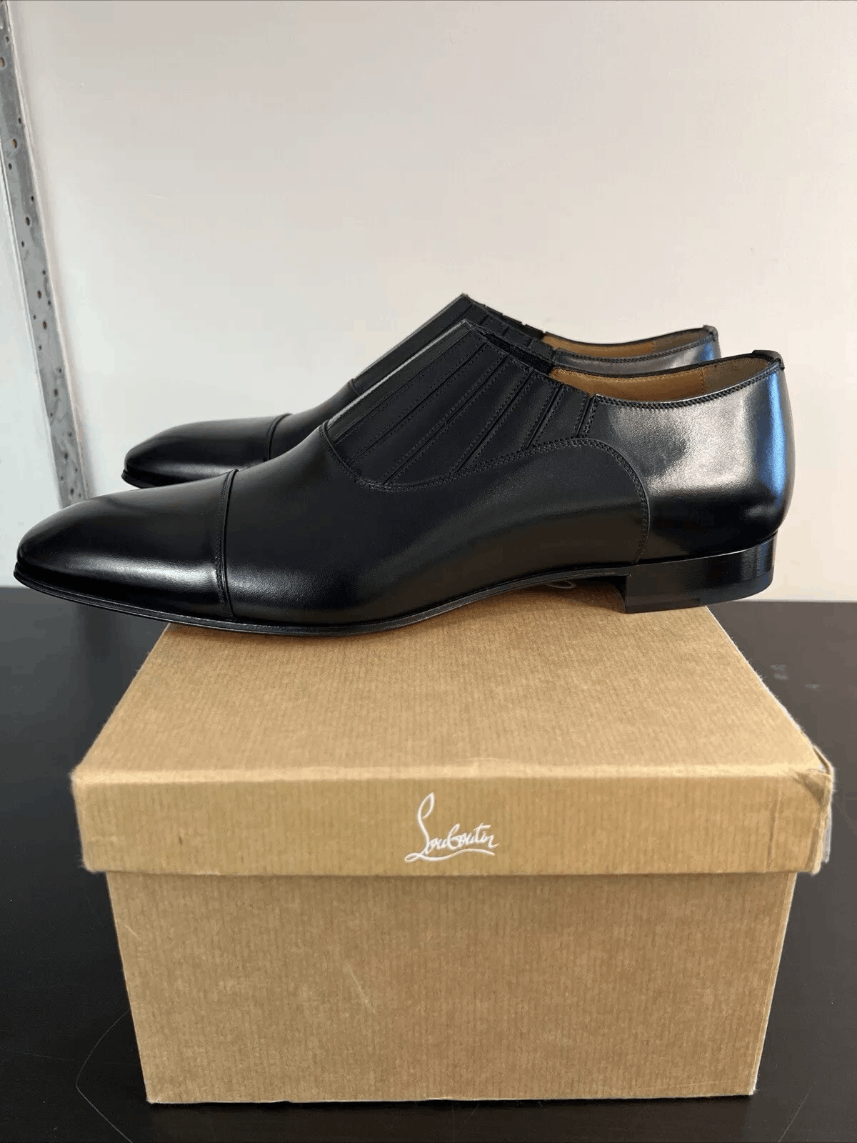 Christian Louboutin Christian Louboutin Greggo Black Leather Slip On EU 41 Size US 8 / EU 41 - 3 Thumbnail
