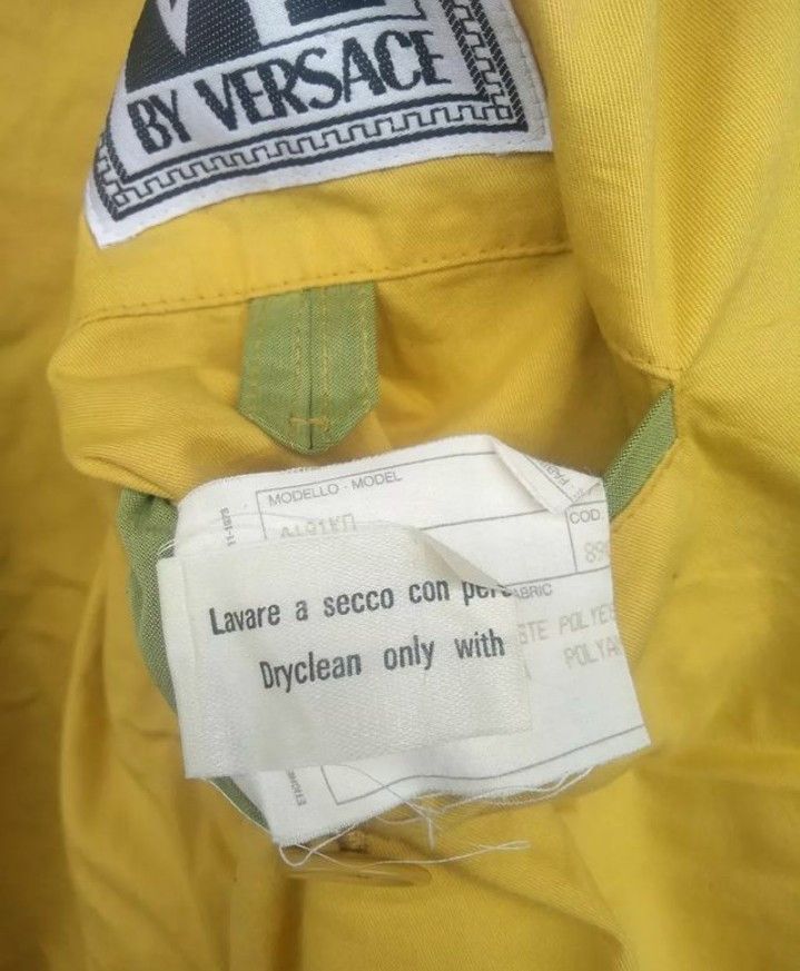 Versace V2 by Versace Classic Jacket Size L / US 10 / IT 46 - 4 Thumbnail