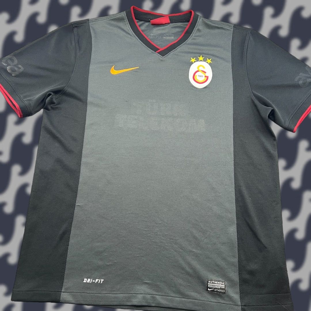 Nike Nike Galatasaray 2013 2014 Away Football Jersey Mens L Shirt Gray Short Sleeve Moisture Wicking Quick Dry Sports Football Mens Clothing Size US L / EU 52-54 / 3 - 1 Thumbnail
