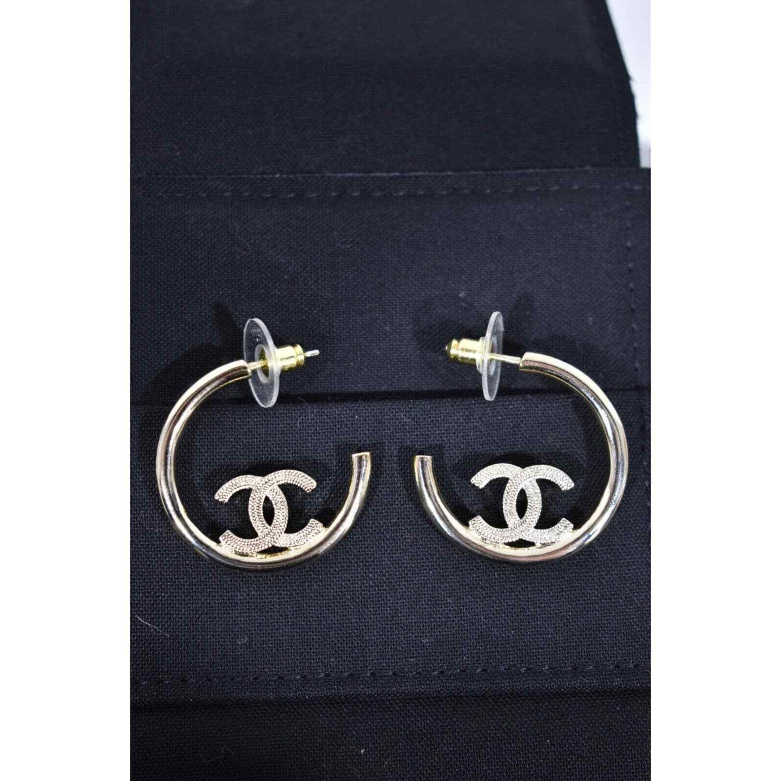 Chanel Chanel Gold Metal Dangle Drop Statement Hoop Earrings Size ONE SIZE - 5 Thumbnail