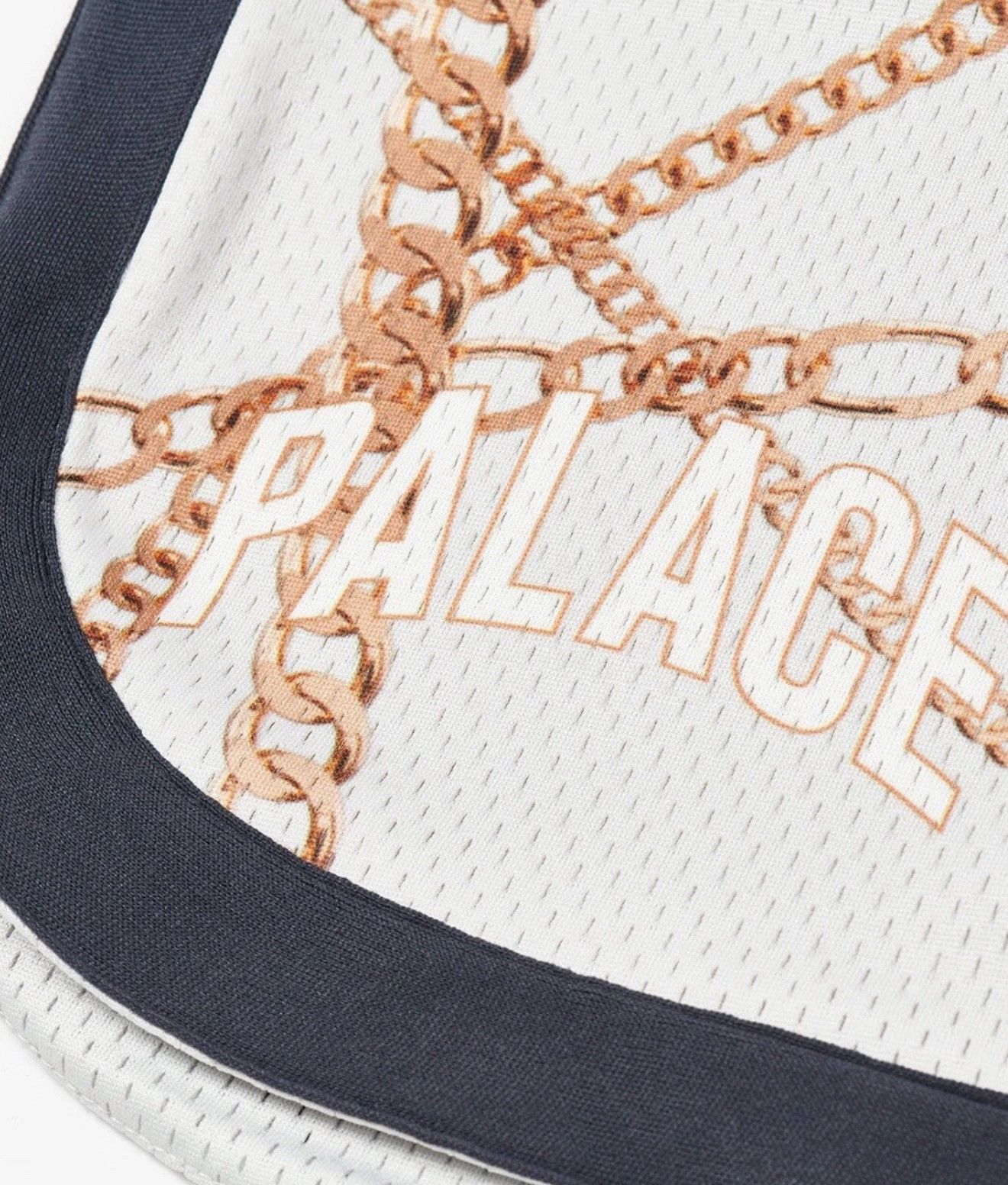 PALACE CHAIN BASKETBALL SHORT CLOUDY MESH SHORTS SIZE LARGE