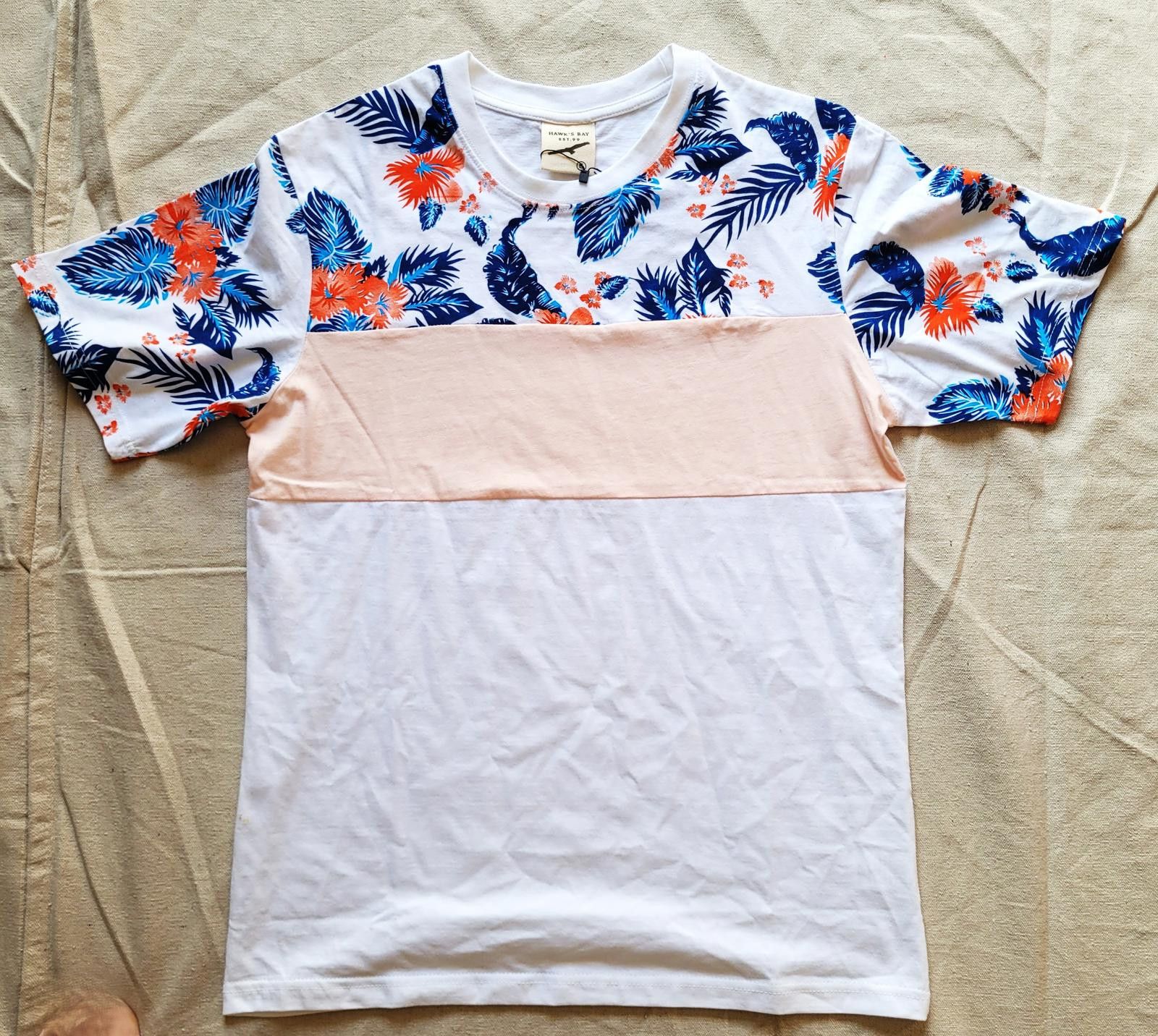 Other Men’s Large T-Shirt Floral & Pink Colorblock by Hawk's Bay Size US L / EU 52-54 / 3 - 2 Thumbnail
