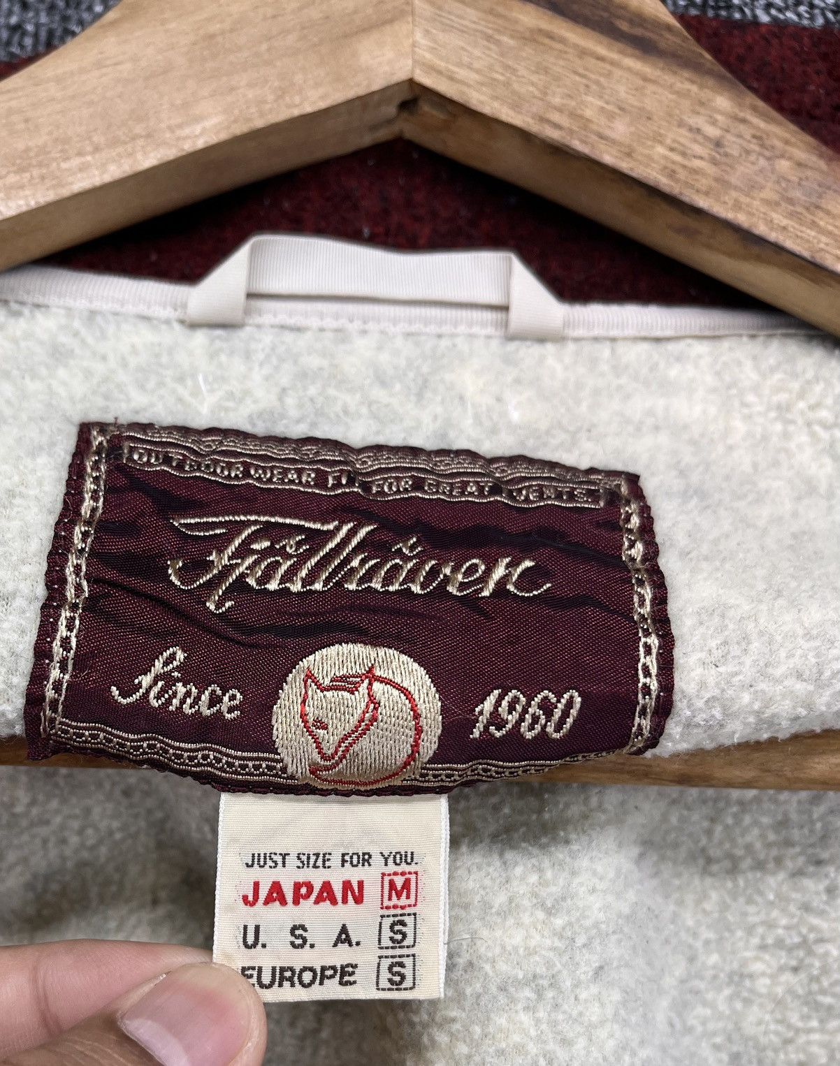 Fjallraven Vintage Fjallraven Rare Fleece Zip Up Jacket Size S / US 4 / IT 40 - 6 Thumbnail