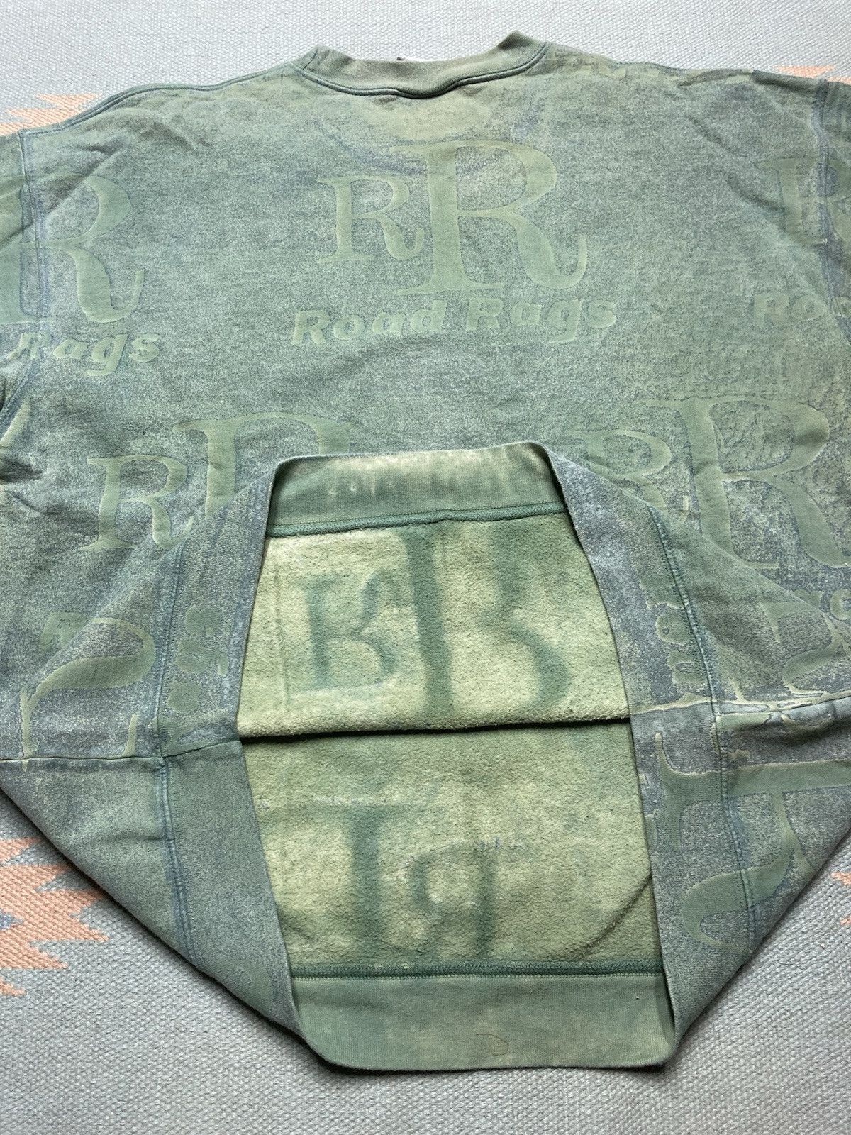 Vintage 90s crewneck sweatshirt road rags all over print cotton L Size US L / EU 52-54 / 3 - 9 Thumbnail