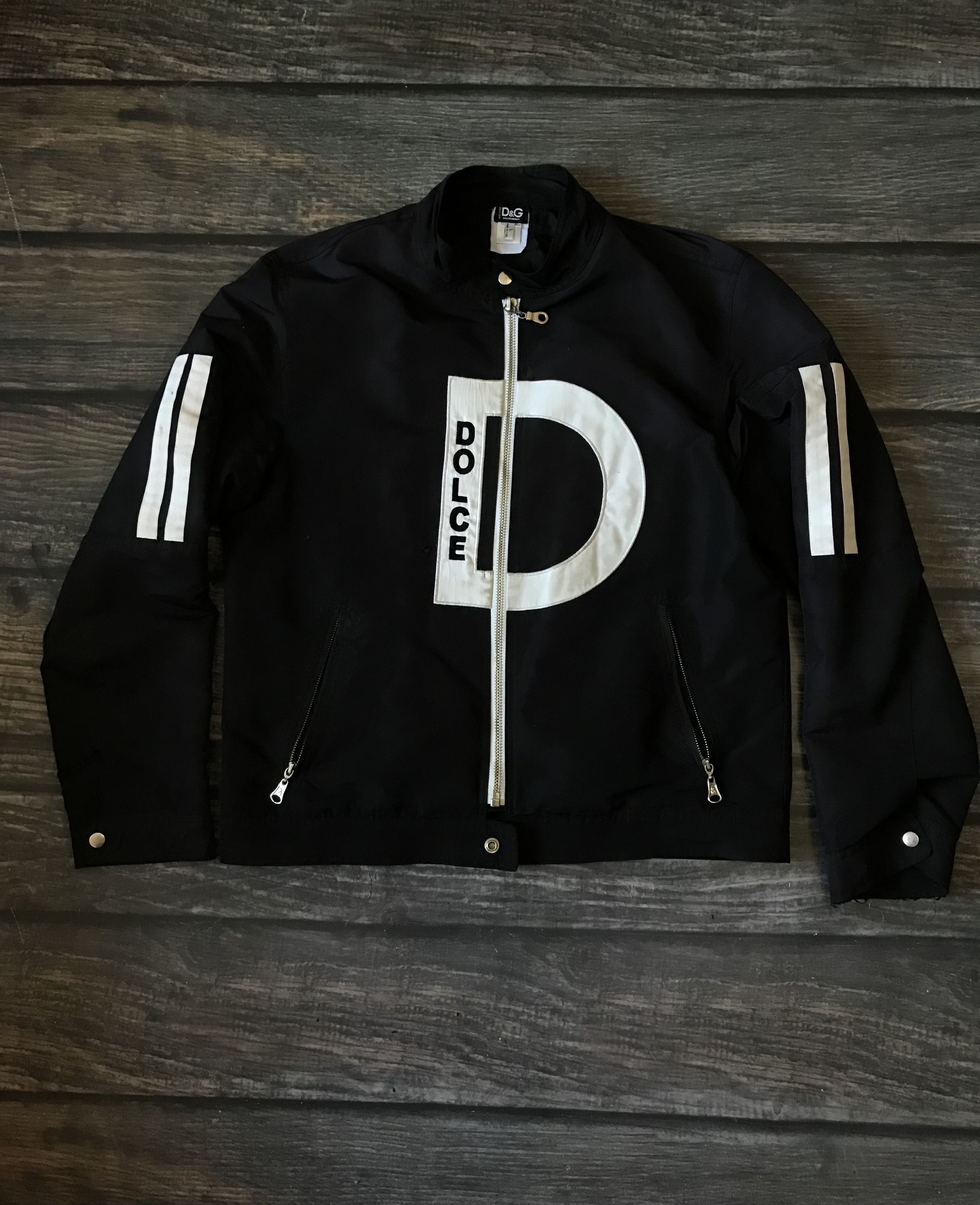 Dolce & Gabbana 00’s Dolce Gabbana D logo vintage avant garde street jacket Size US L / EU 52-54 / 3 - 1 Thumbnail