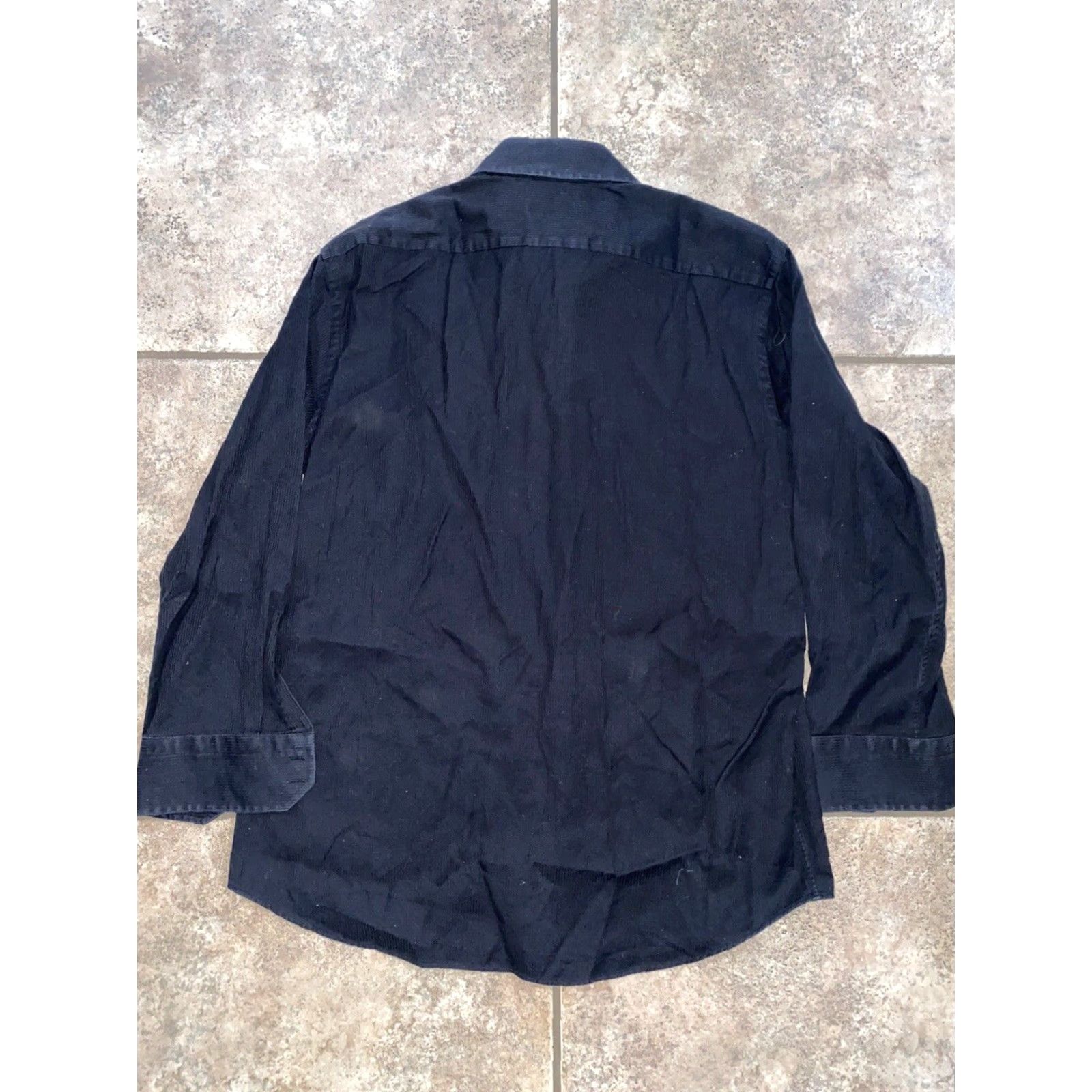 Hugo Boss VINTAGE Boss Hugo Boss Mens Black Courdaroy Button-Down Shirt Sz 17 Mens Button-Up Long Sleeve Black 90s (if applicable) Size US XL / EU 56 / 4 - 2 Thumbnail