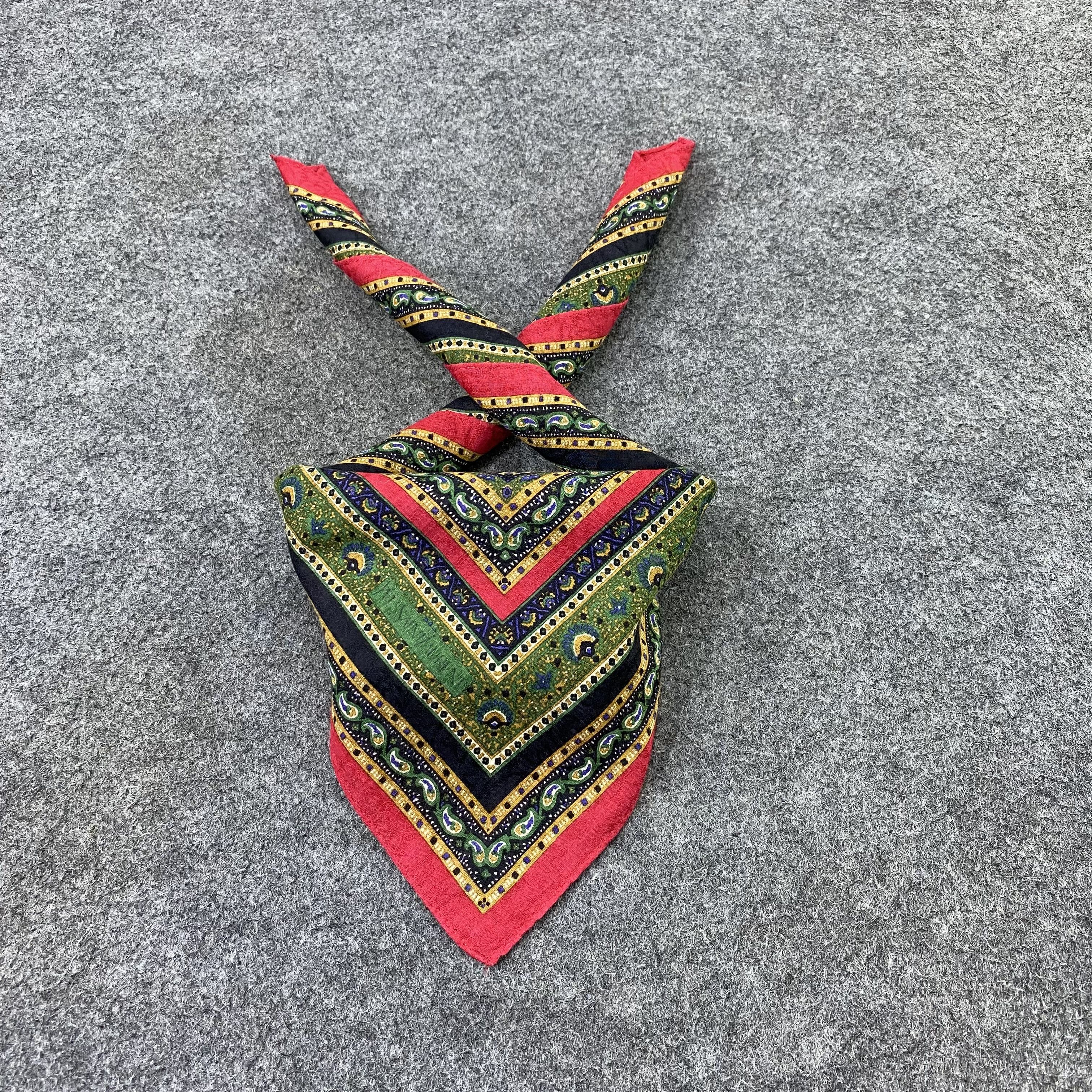 Yves Saint Laurent Yves Saint Laurent Handkerchief Neckerchief Bandana-B1928 Size ONE SIZE - 2 Thumbnail