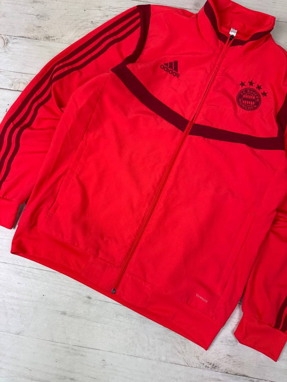 Adidas Adidas Bayern Munich 2019 2020 Tracksuit Jacket And Pants Size US M / EU 48-50 / 2 - 5 Thumbnail